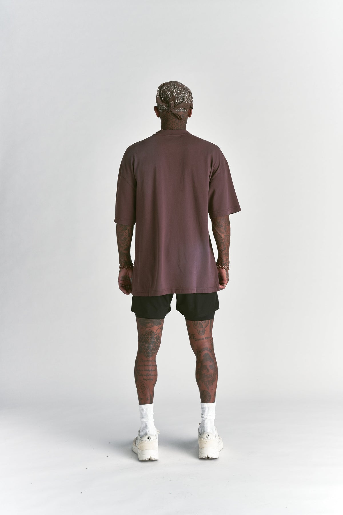 Loyalty "Premium" Oversized Tee in Ironwood Sun Fade — imagem 5