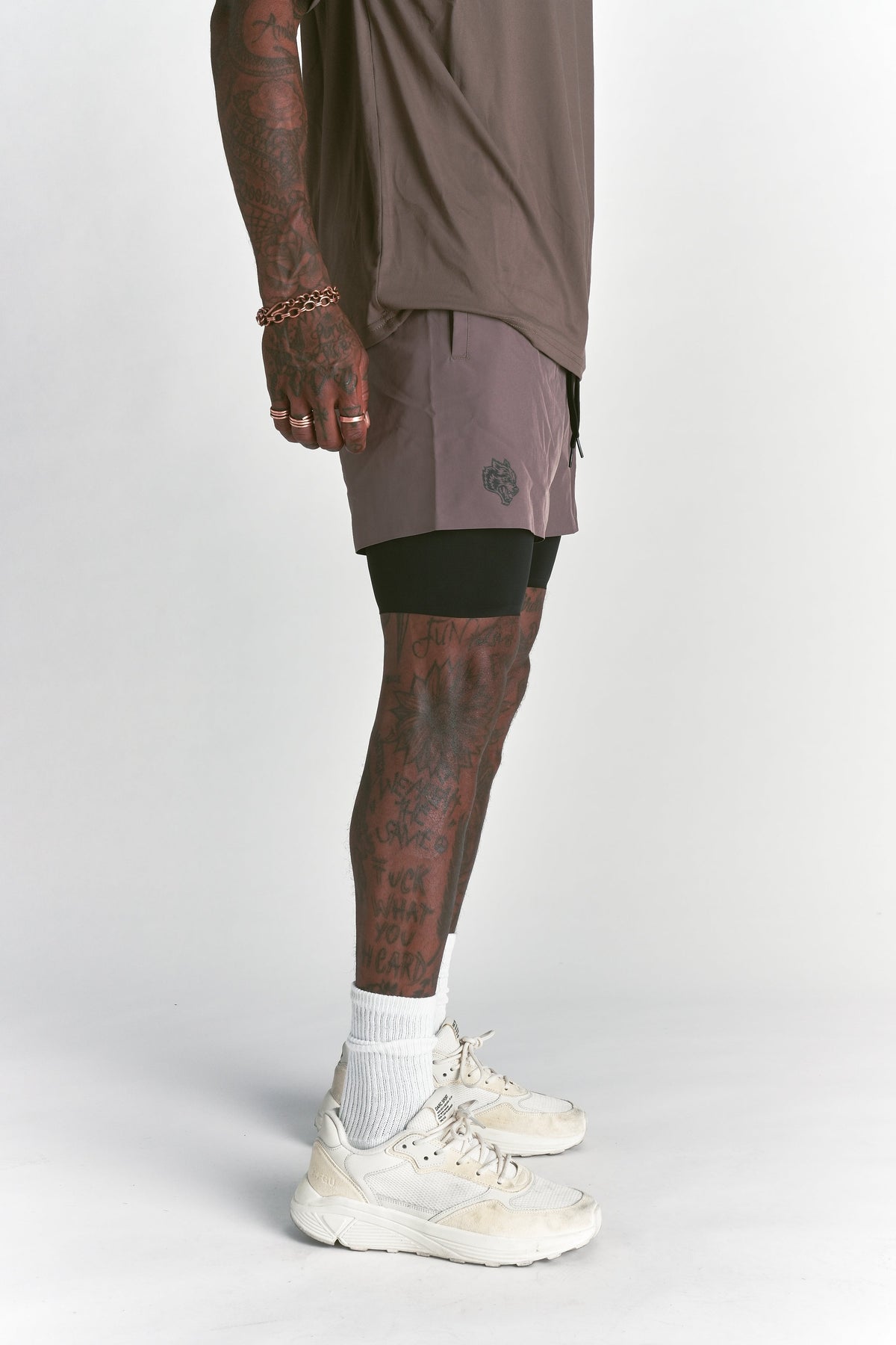 Darc Sport Athletics Compression Shorts in Mojave Brown — imagem 3
