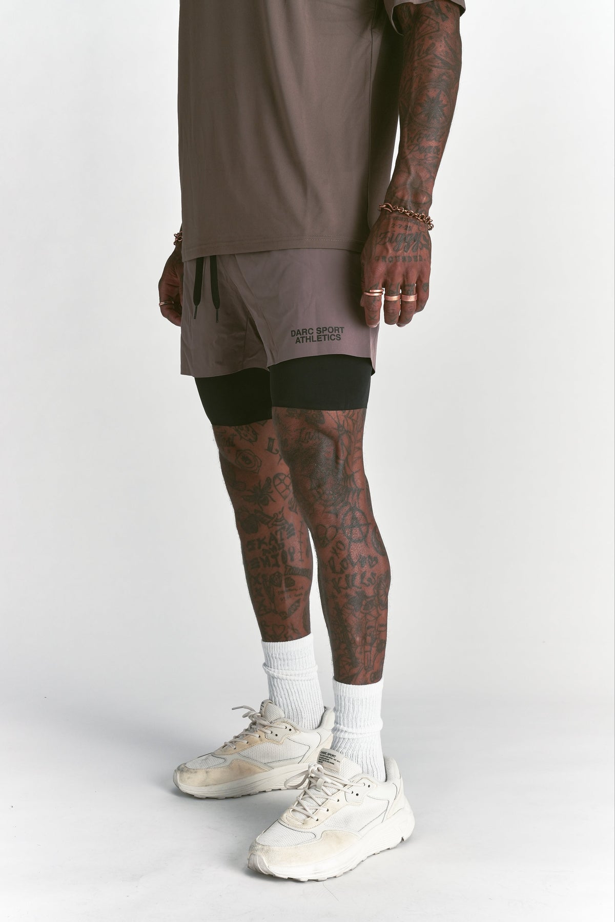 Darc Sport Athletics Compression Shorts in Mojave Brown — imagem 2