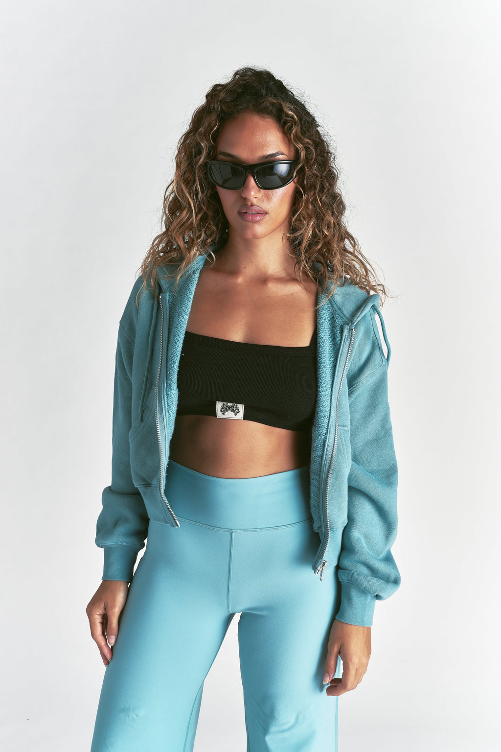 Cursive Wolves "Sage" Cropped Zip Hoodie in Dusty Turquoise — imagem 2