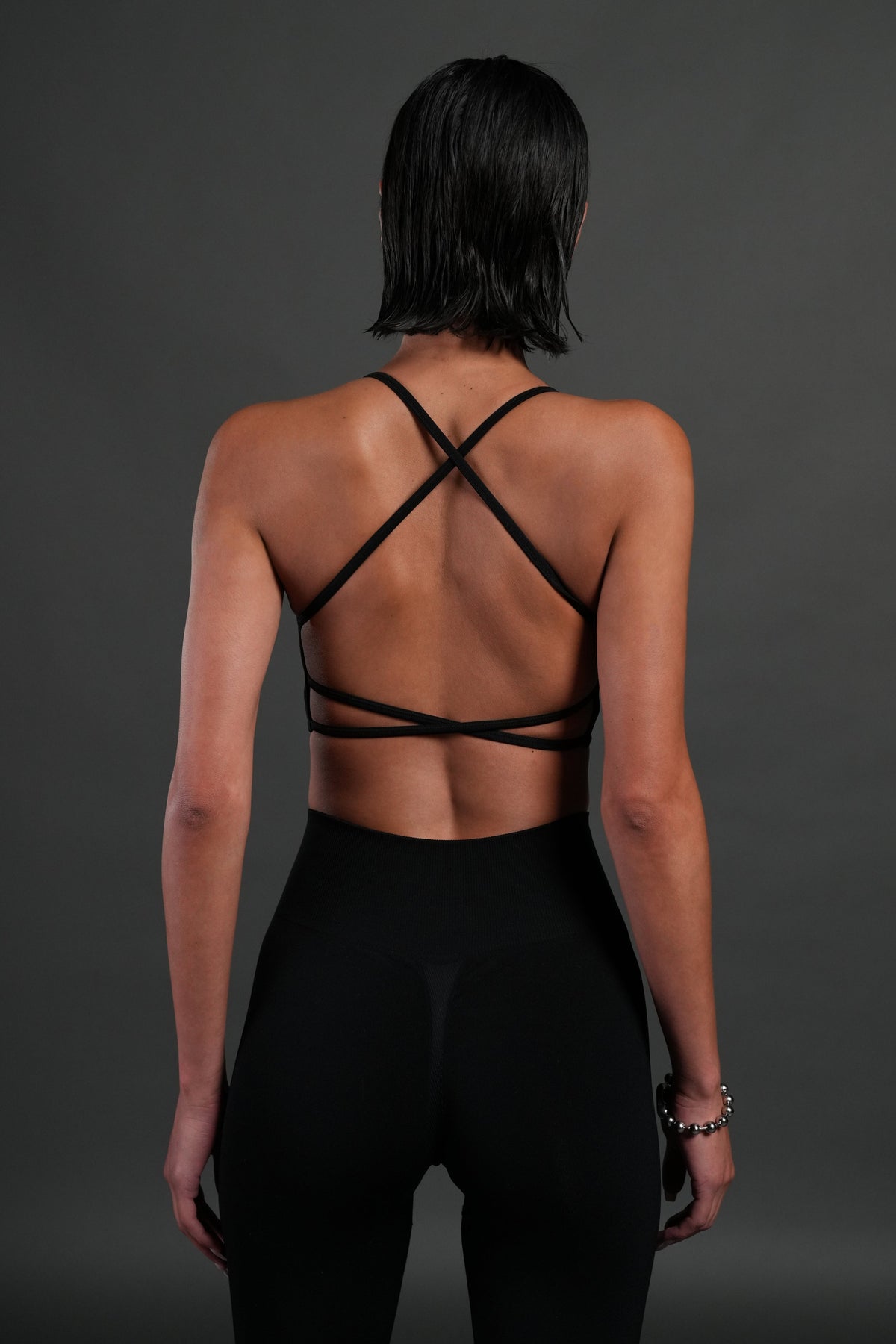 Wolves Pyramid "Layla" Soft Seamless Bra in Black - imagem 2