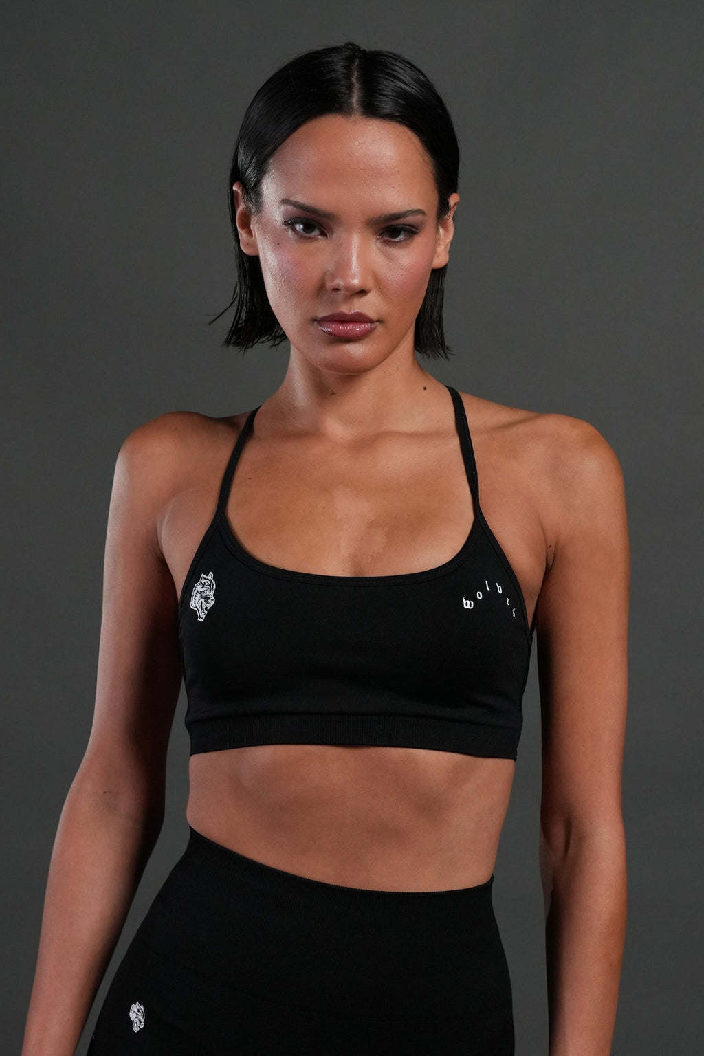 Wolves Pyramid "Layla" Soft Seamless Bra in Black — imagem 1