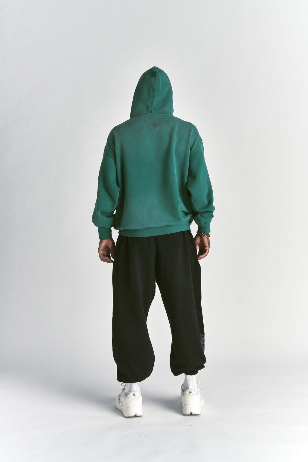 Loyalty Forever "Pierce" Hoodie in Sierra Pine Sun Fade — imagem 6
