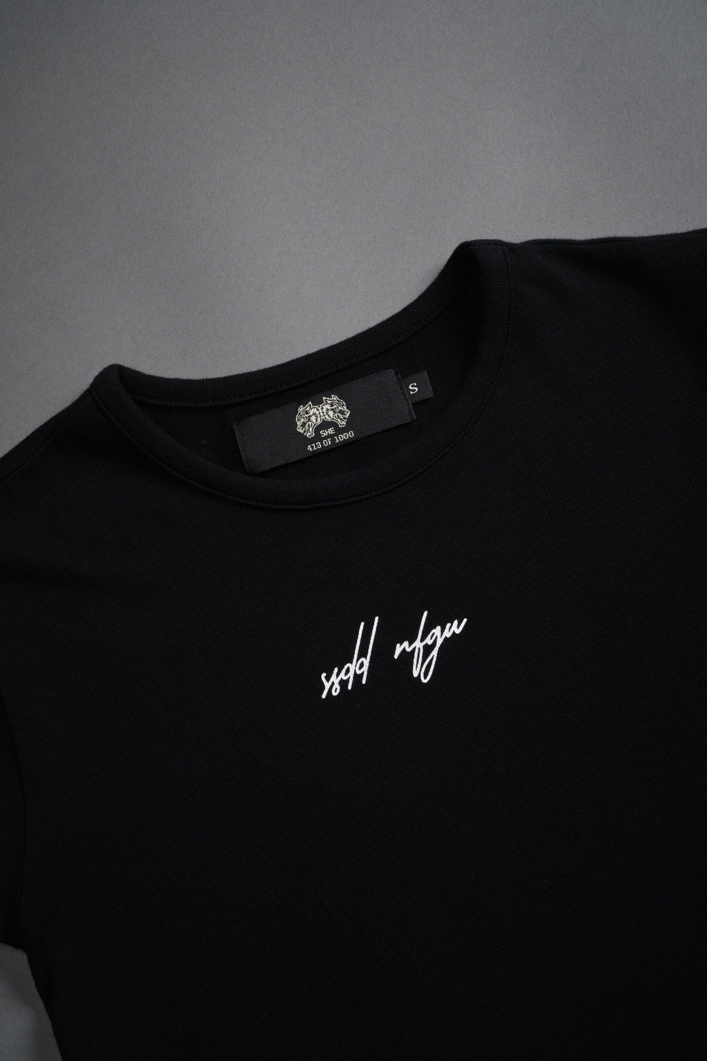 SSDD NFGU "Baby" Tee in Black — imagem 6