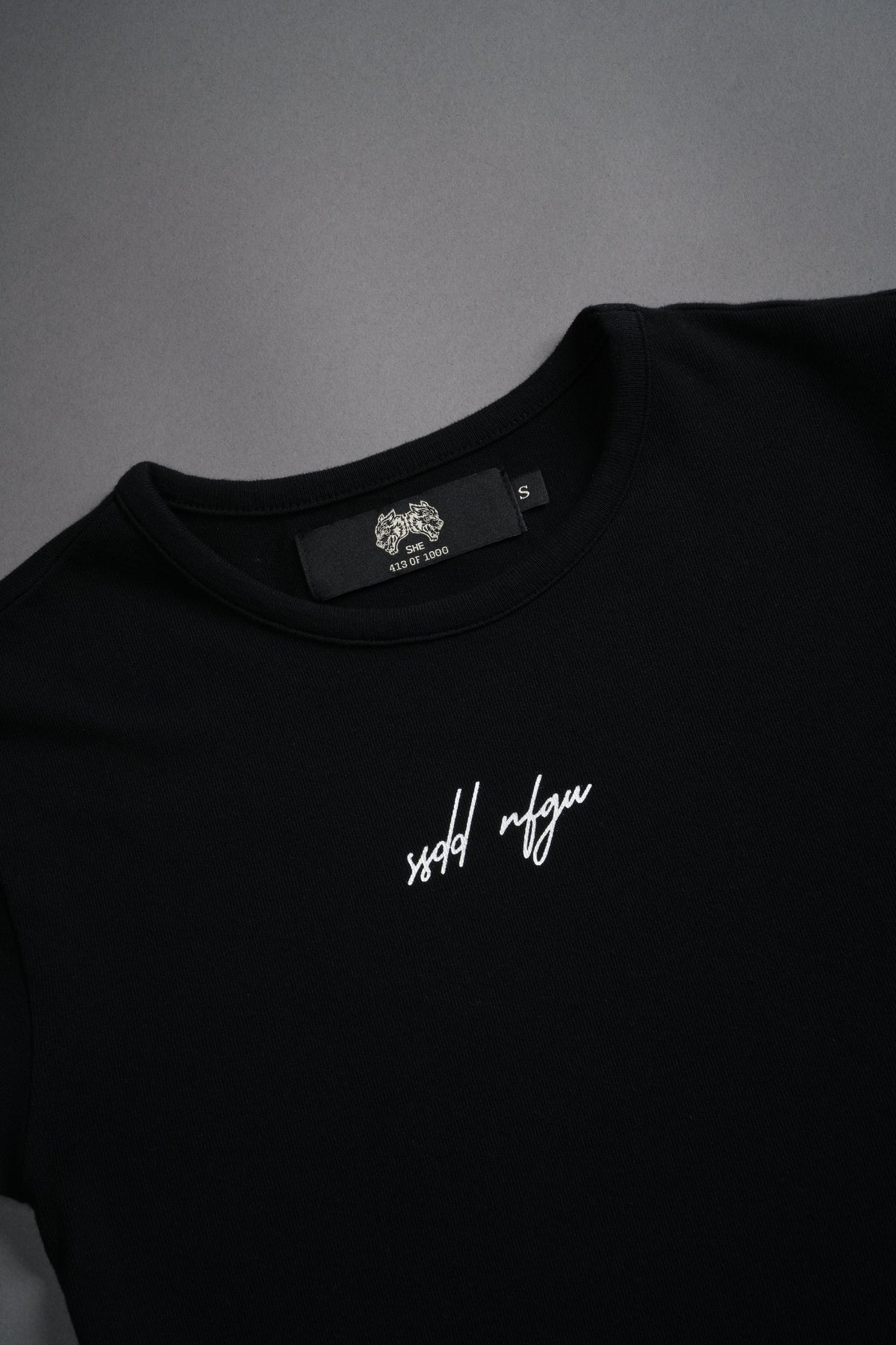 SSDD NFGU "Baby" Tee in Black - imagem 6