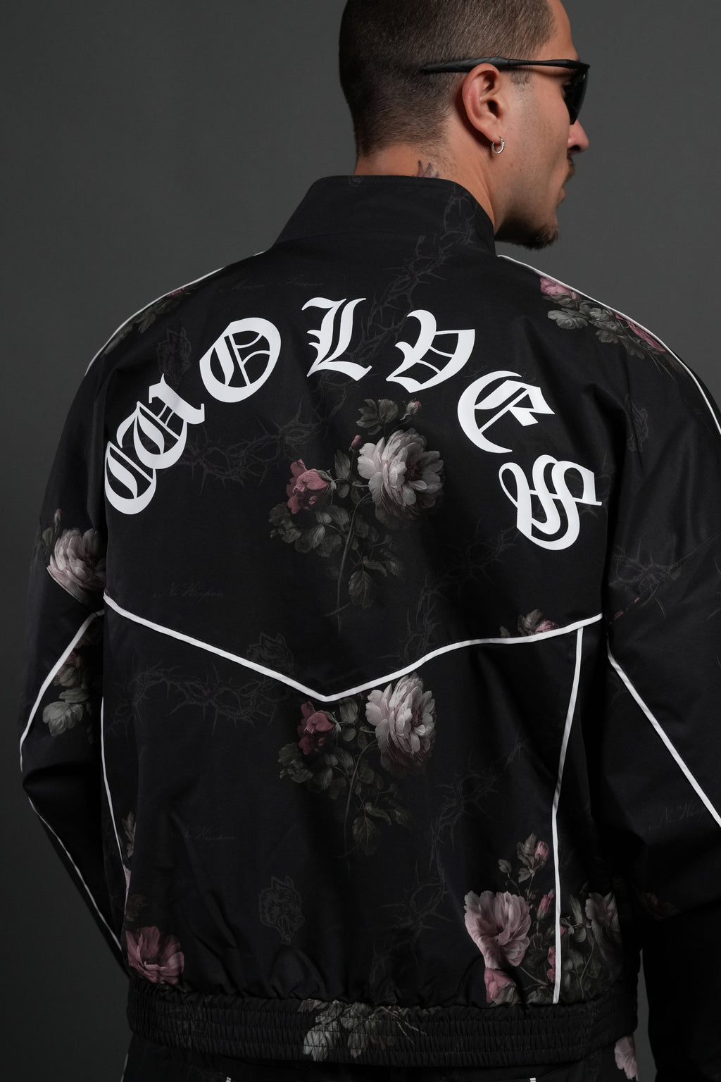 Wolf Chopper Quinn Track Jacket in Black Rose Thorn - imagem 8