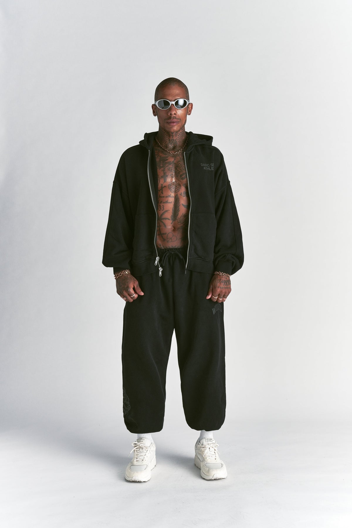 Darc Sport Athletics "Darco" Double Zip Hoodie in Black Sun Fade/Black — imagem 3