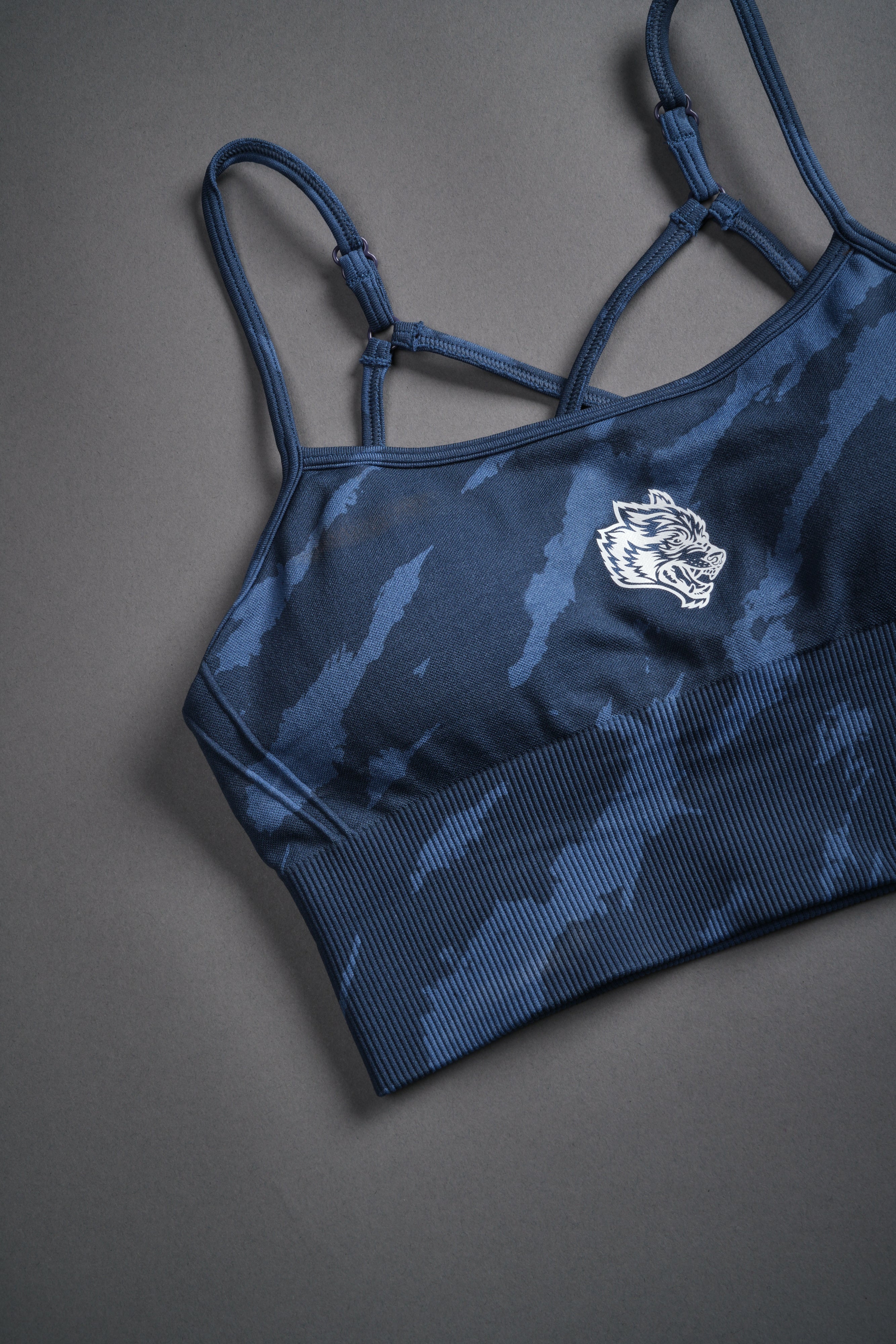 Single Wolf "Everson Seamless" Huxley Bra in Ocean Blue Native Camo — imagem 8