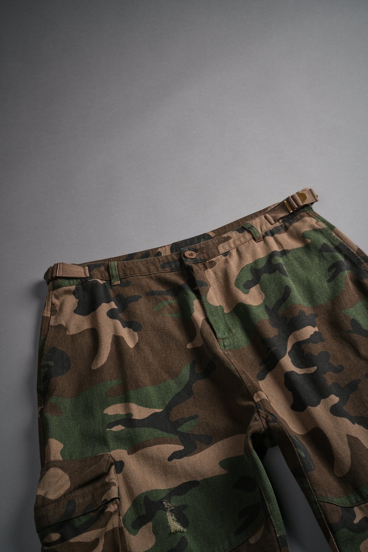 Wolf Chopper Duke Cargo Shorts in Woodland Camo - imagem 7