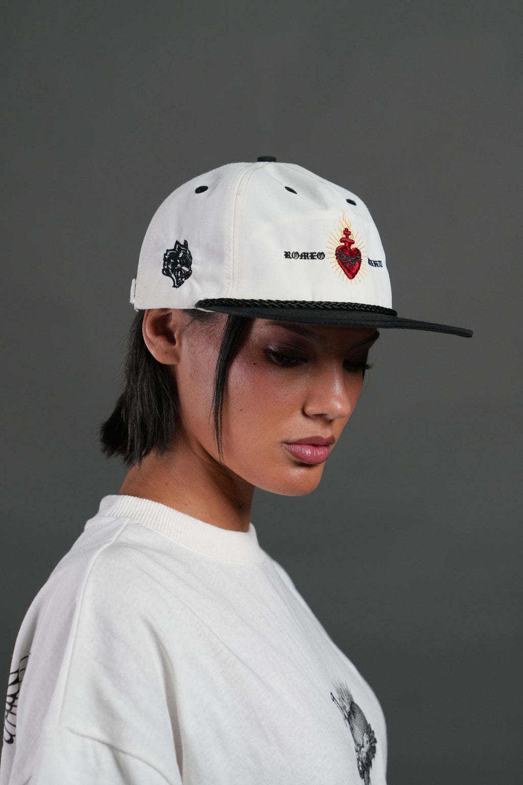 Doomed Love Paradise Hat in Cream/Black — imagem 5