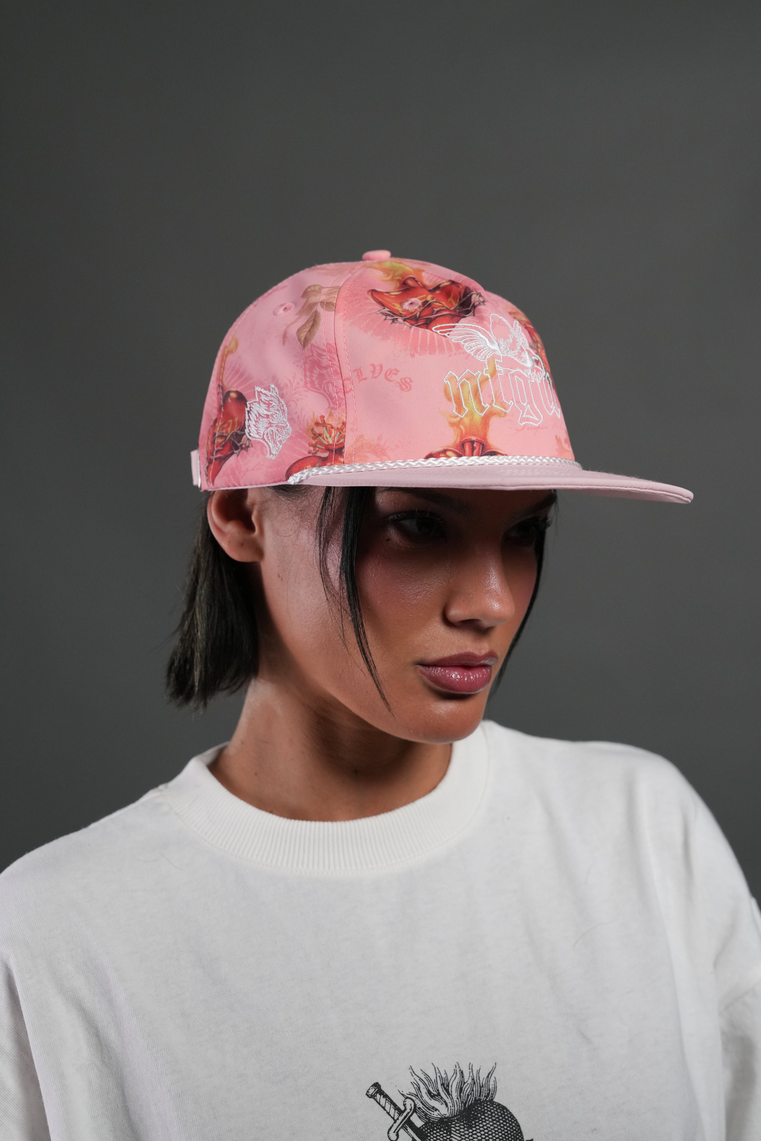 NFGU Cherub Paradise Hat in Corazon De Devocion — imagem 7