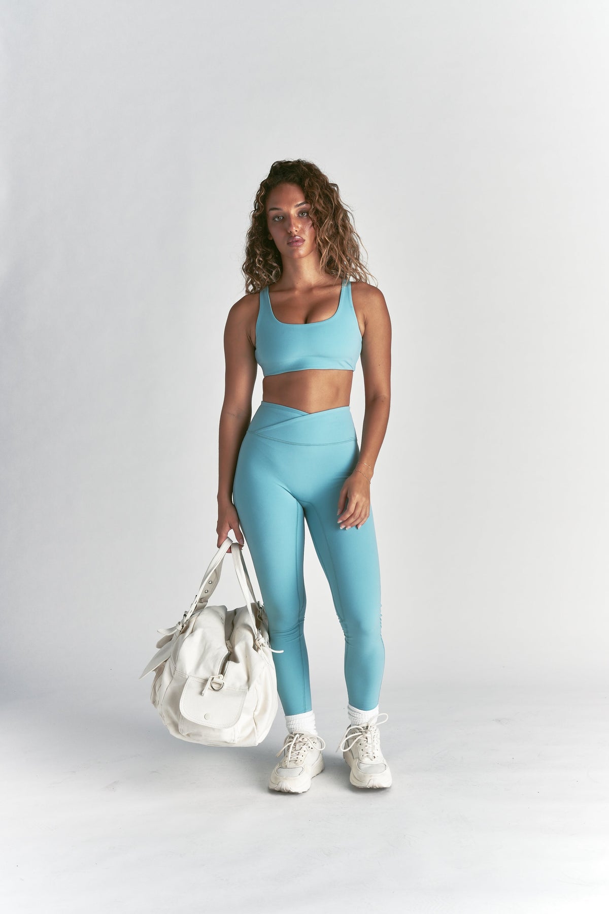 Wolf "Kate" Energy Bra in Dusty Turquoise — imagem 3