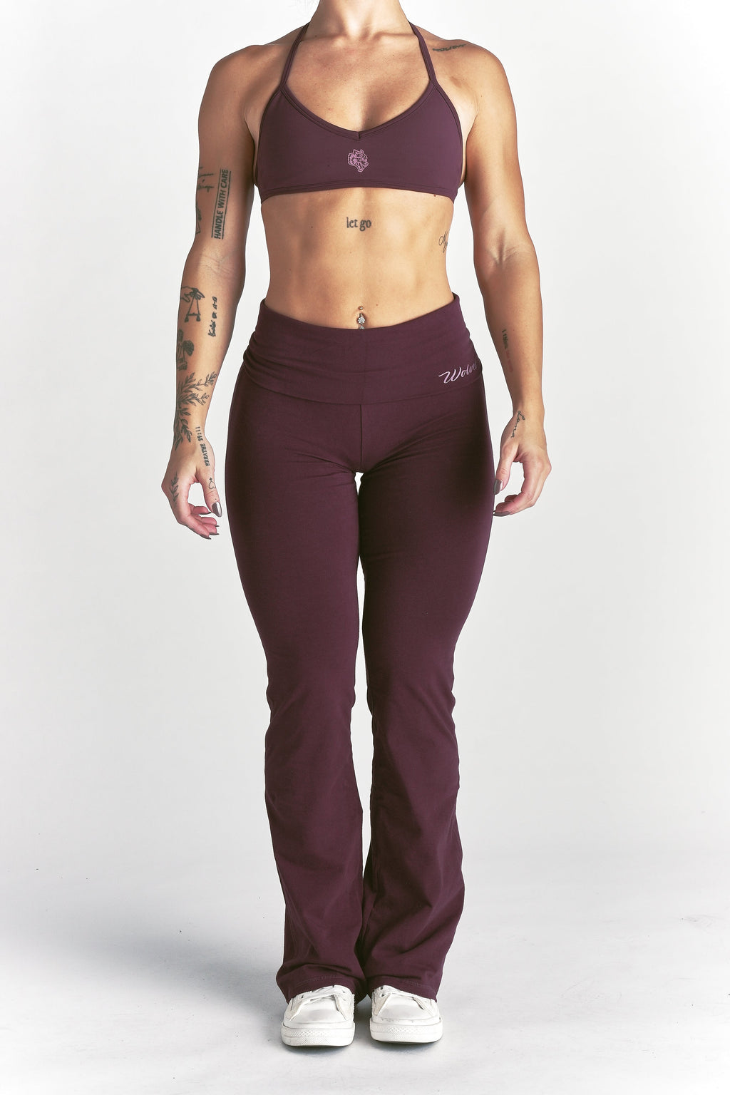 Cursive Wolves "Romy" Foldover Pants in Fig — imagem 6