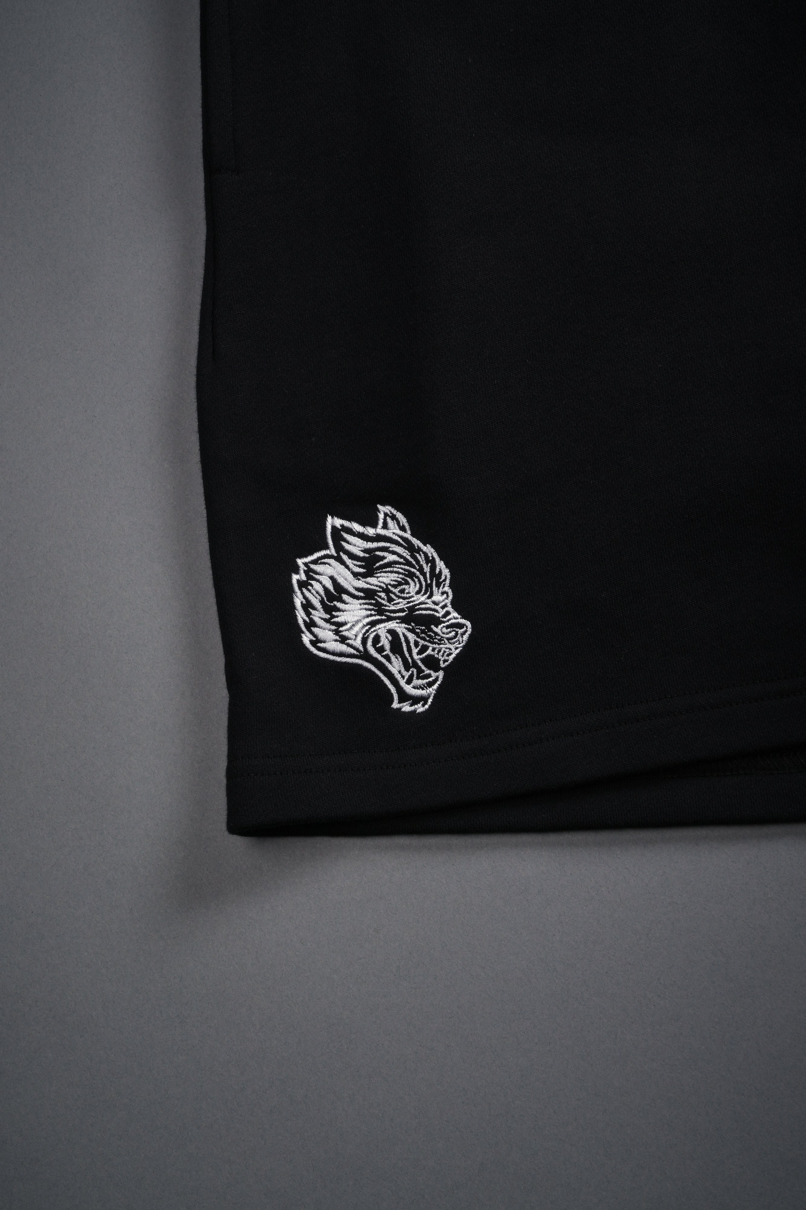 Doomed Love Post Lounge Sweat Shorts in Black — imagem 8
