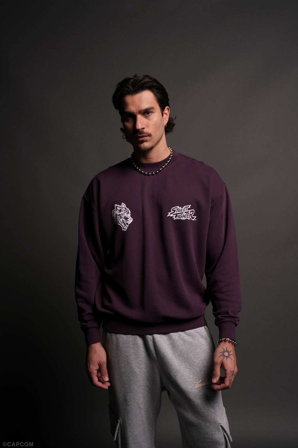 Final Boss Unisex London Crewneck in Storm Purple - imagem 9