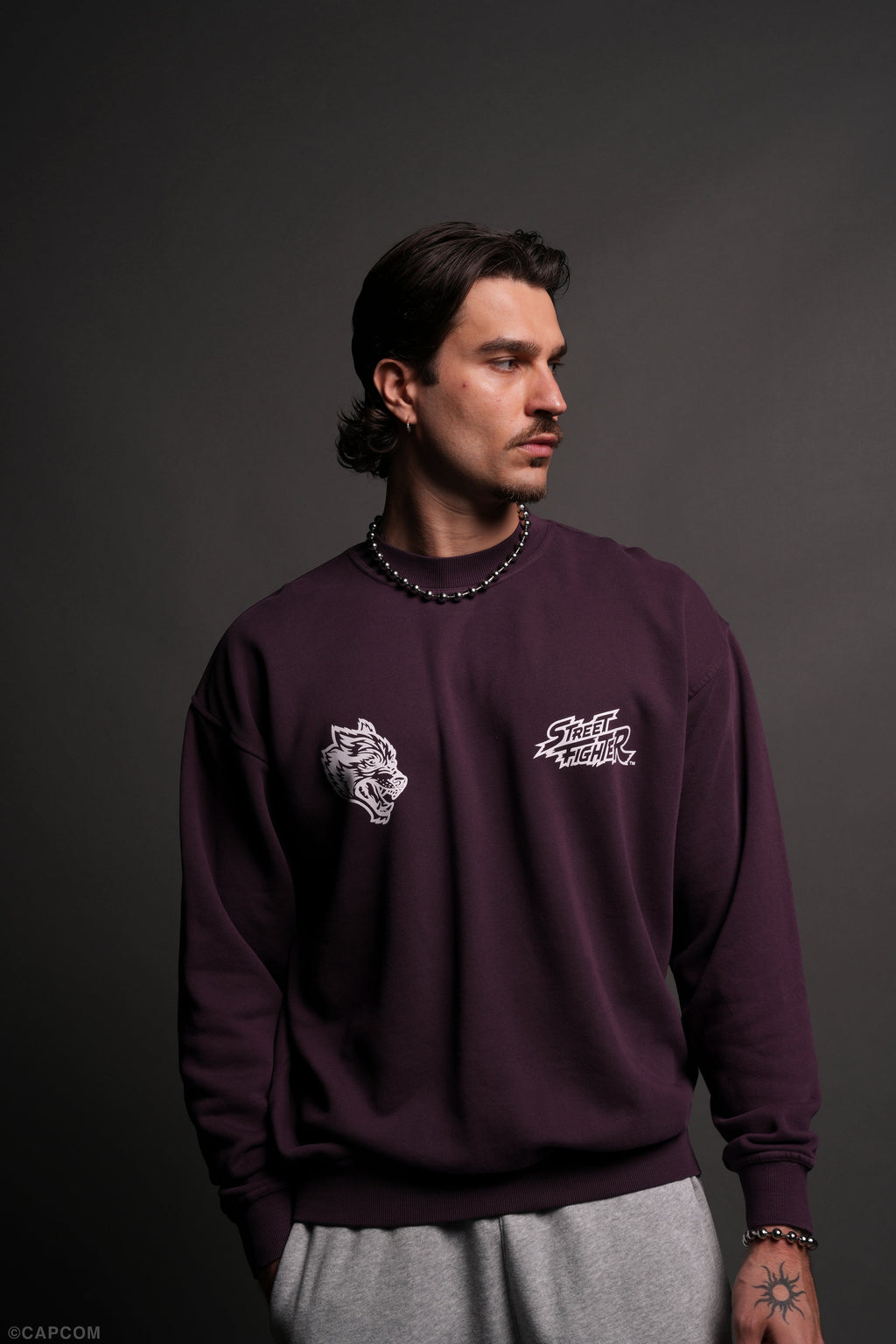 Final Boss Unisex London Crewneck in Storm Purple - imagem 2
