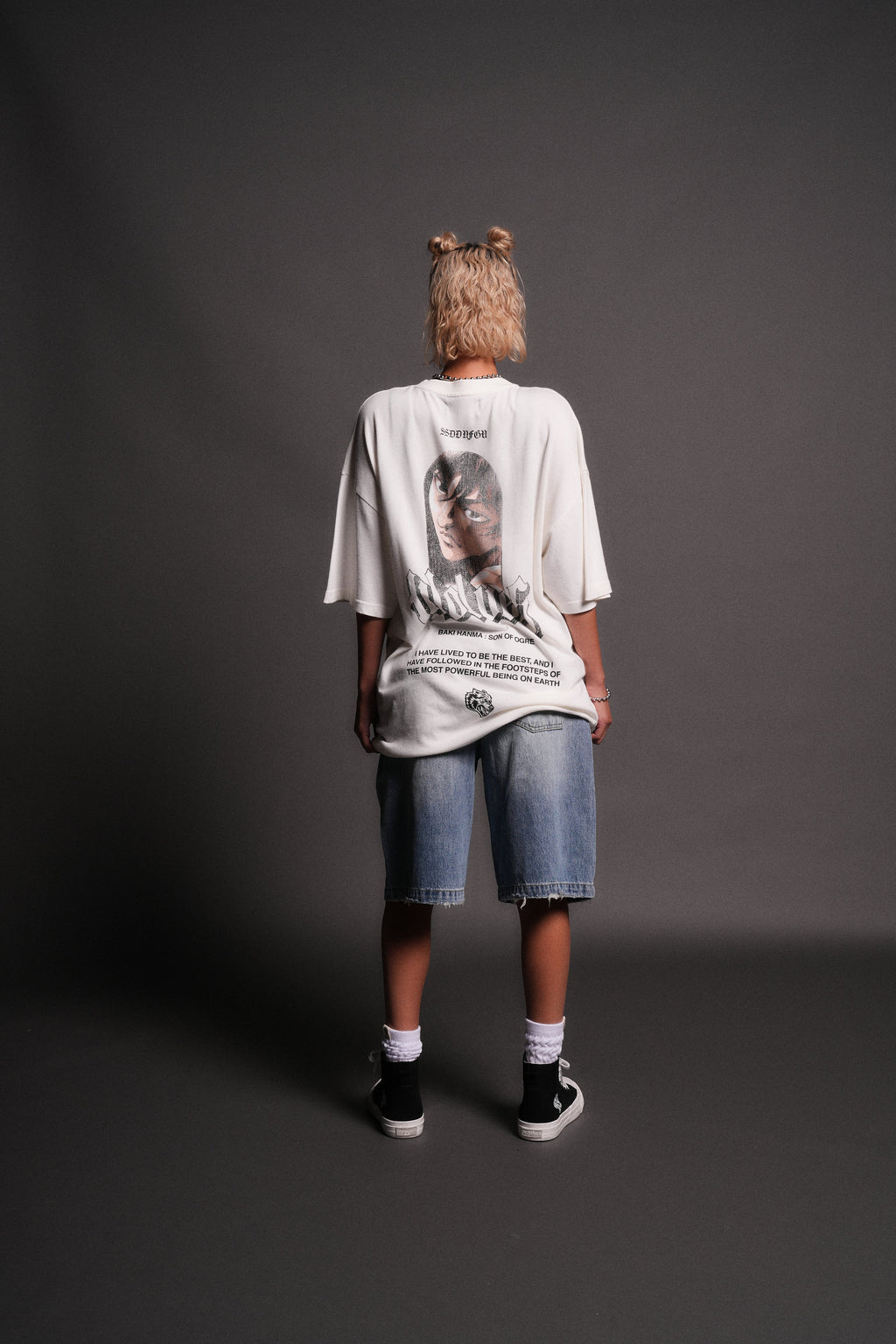 Determined "Premium" Oversized Tee in Cream — imagem 7