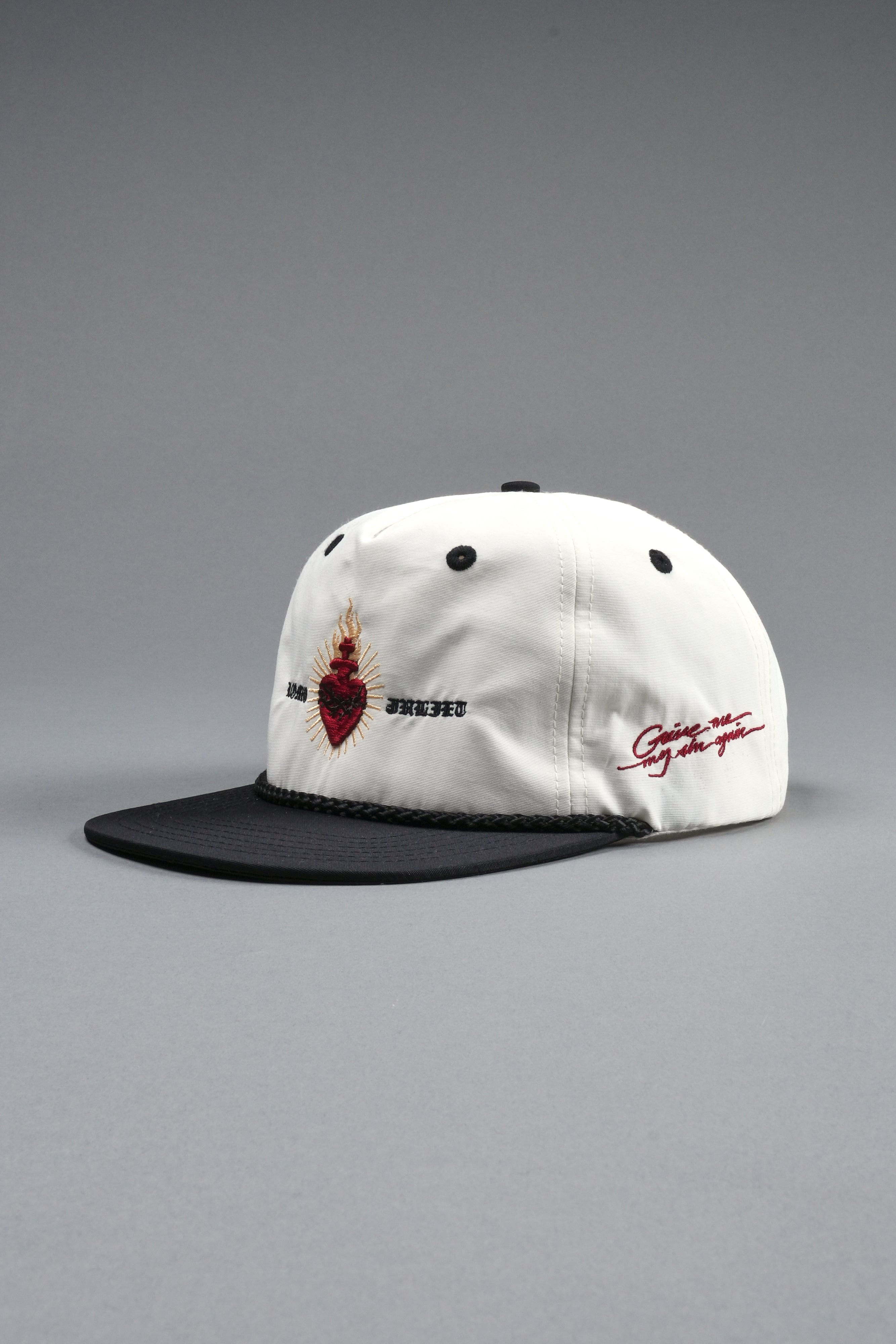 Doomed Love Paradise Hat in Cream/Black — imagem 13