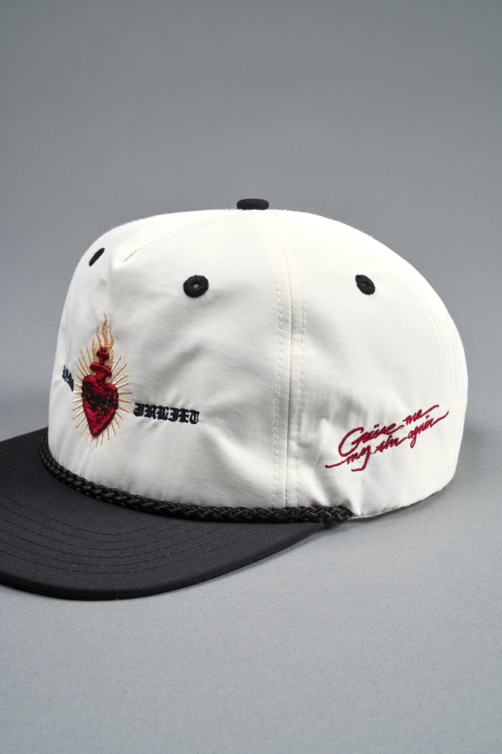 Doomed Love Paradise Hat in Cream/Black — imagem 12