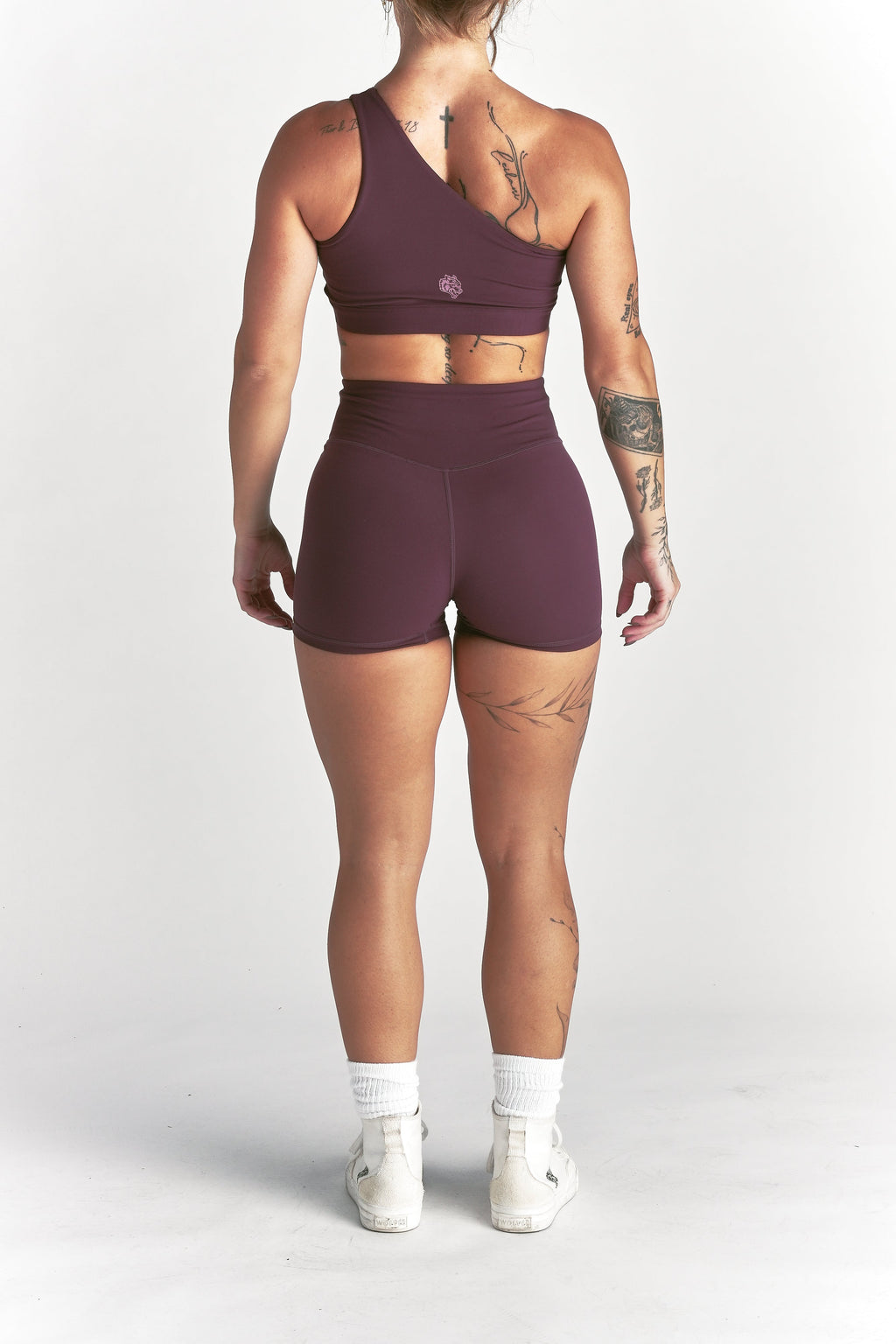 Wolf "Pearl" Shorts in Fig — imagem 8