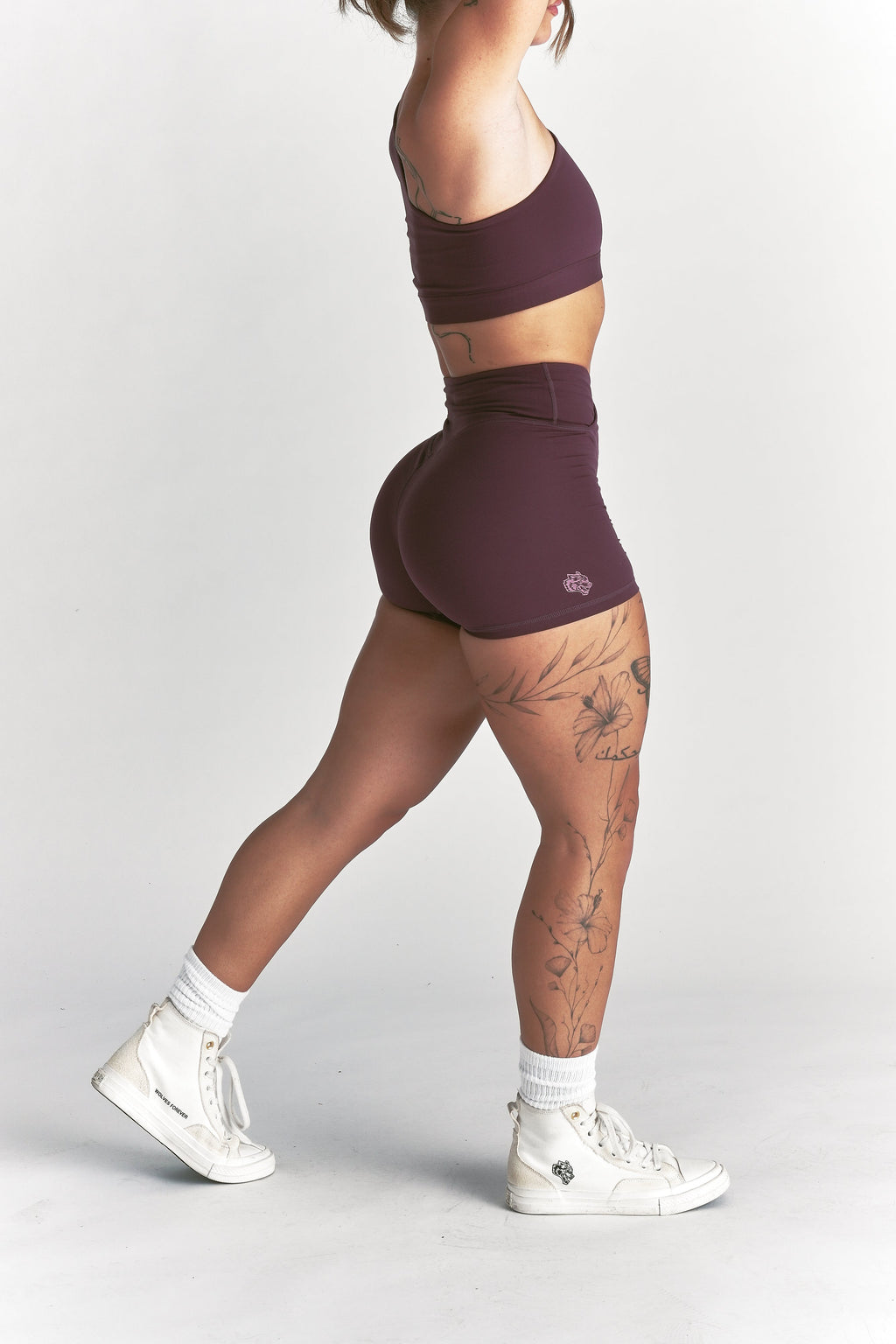 Wolf "Pearl" Shorts in Fig — imagem 10