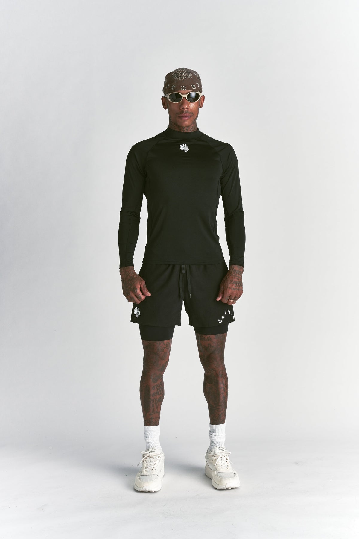Wolf Chopper Rash Guard in Black — imagem 3