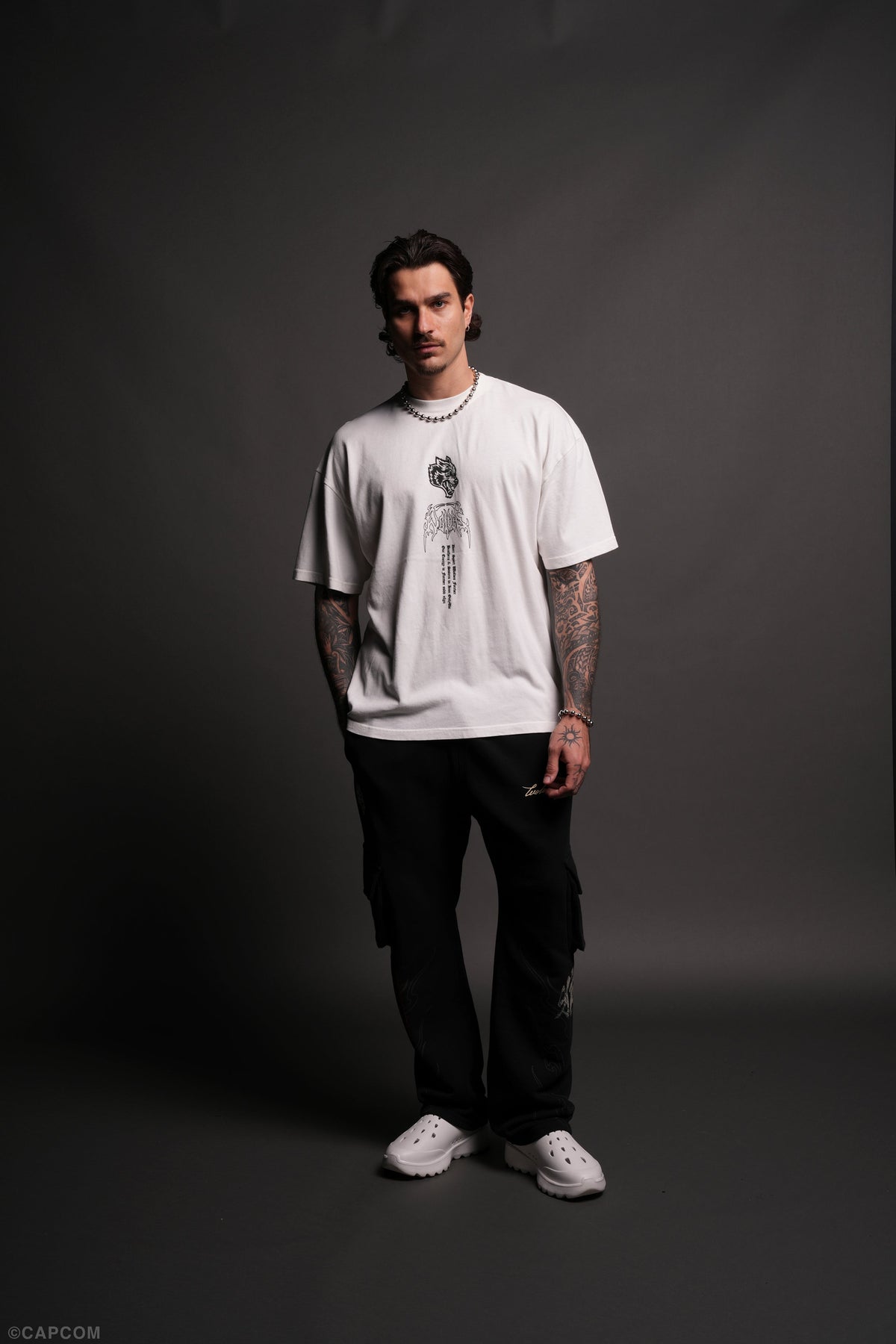 Akuma Forever "Premium" Oversized Tee in Cream - imagem 6