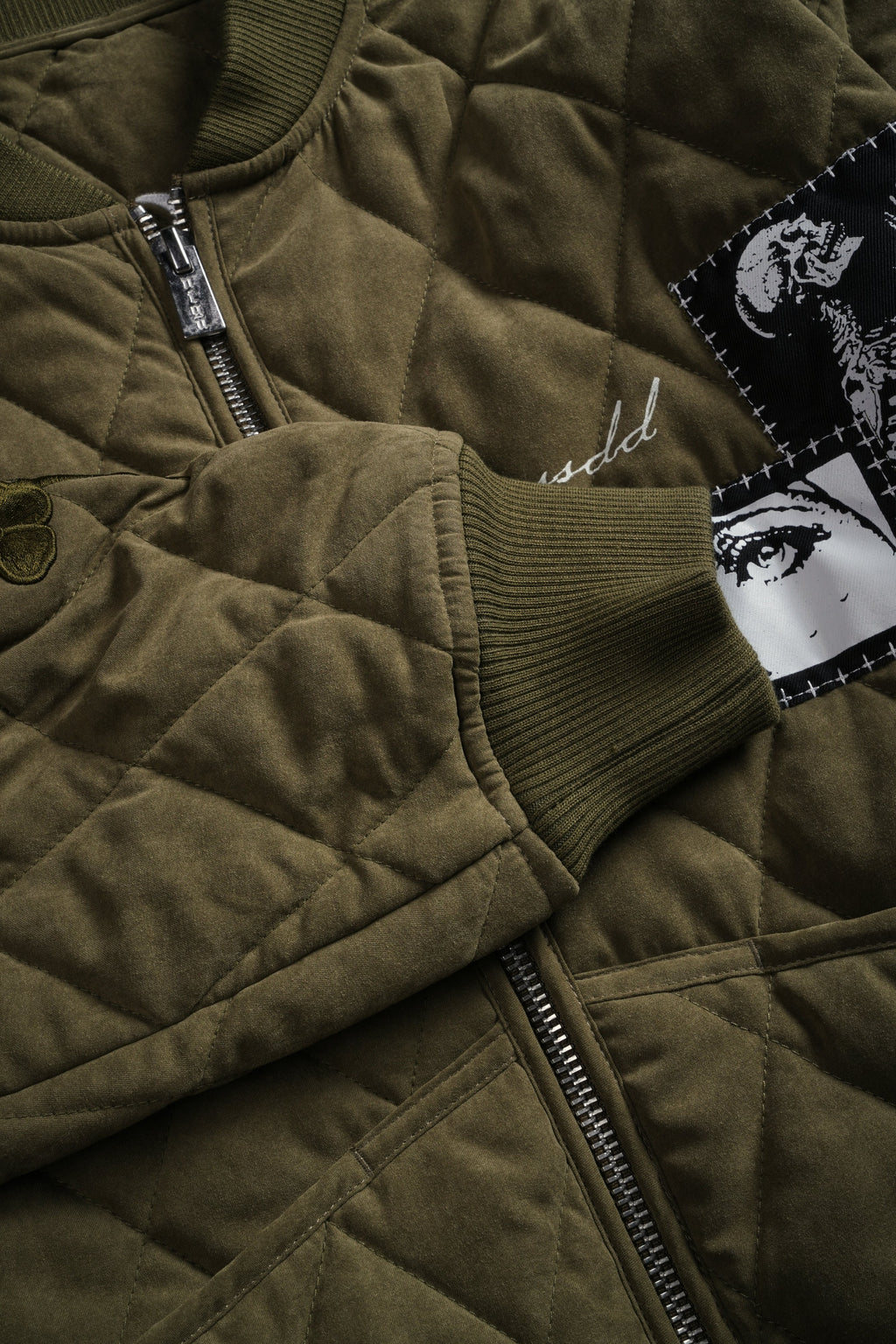 Sacred Wolves Boxy Darco Quilted Jacket in Olive - imagem 10