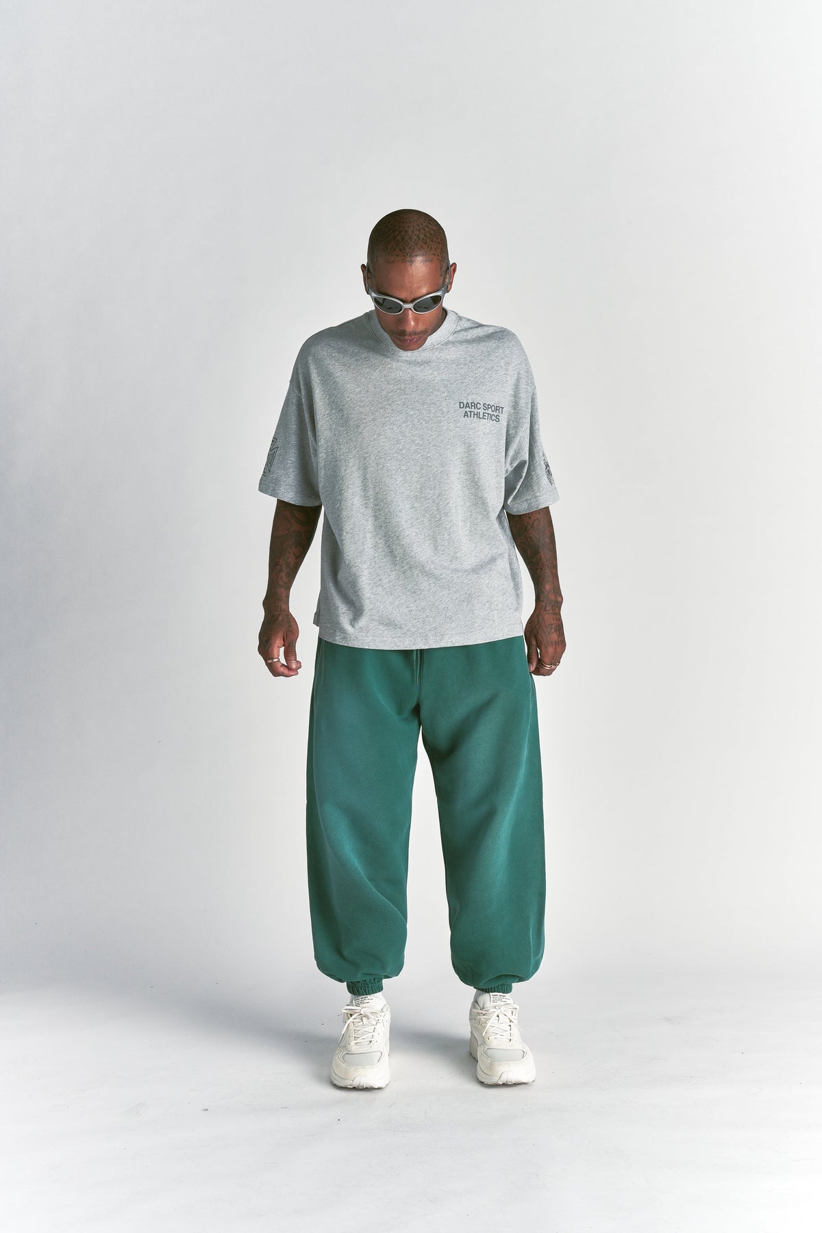 Dual Lounger Sweat Pants in Sierra Pine Sun Fade — imagem 7