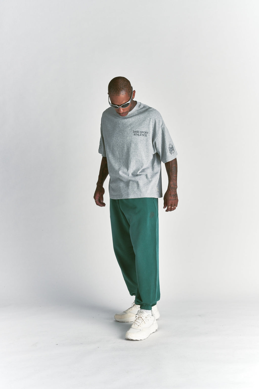 Dual Lounger Sweat Pants in Sierra Pine Sun Fade — imagem 9