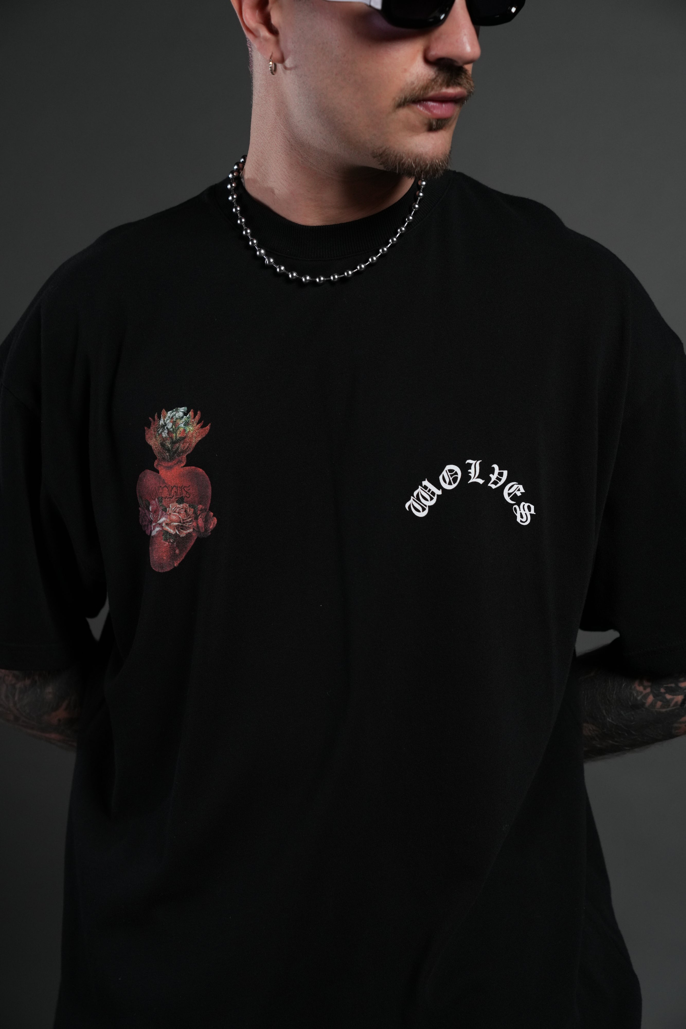 Heart Oath Premium Oversized Tee in Black — imagem 7