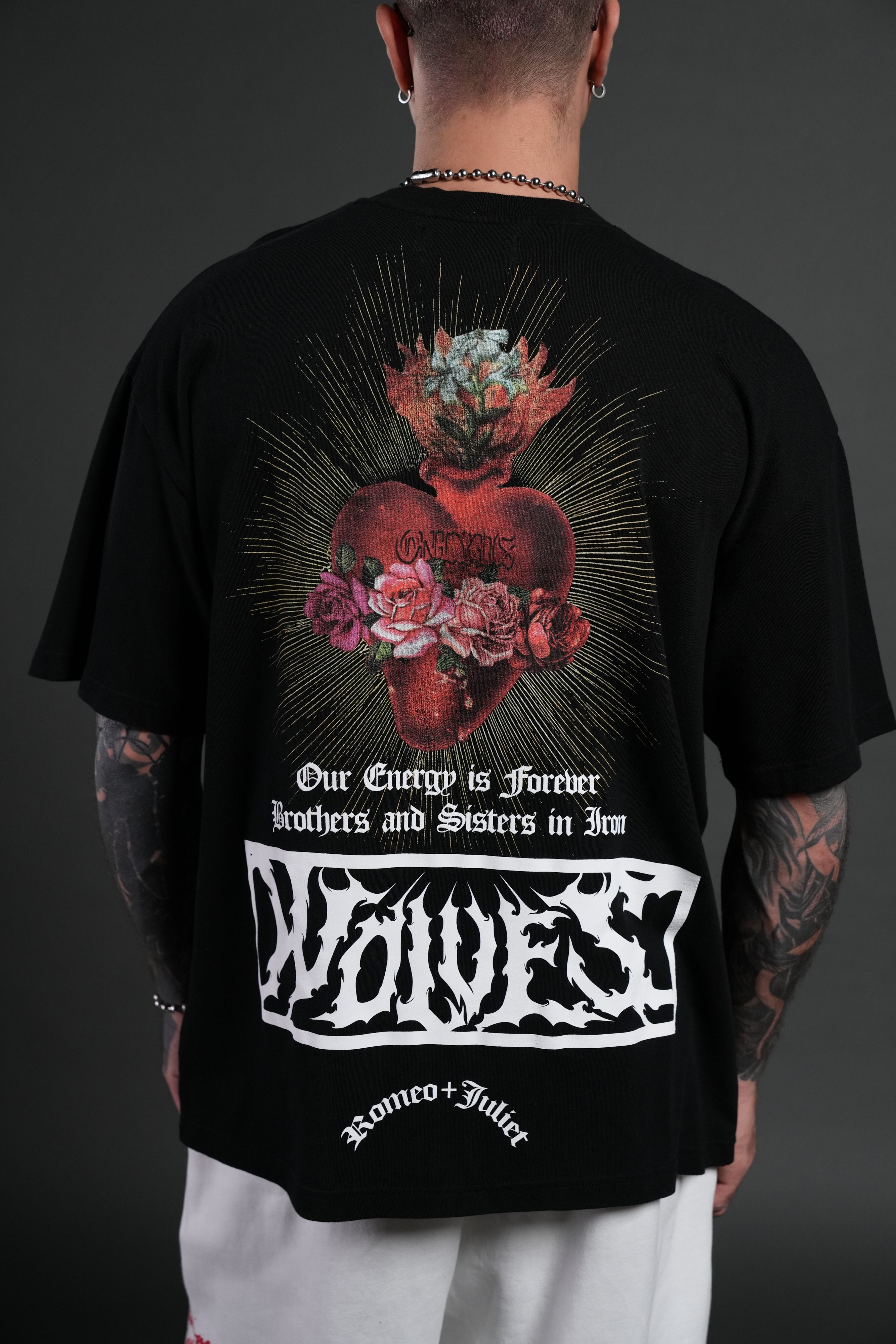 Heart Oath Premium Oversized Tee in Black — imagem 8
