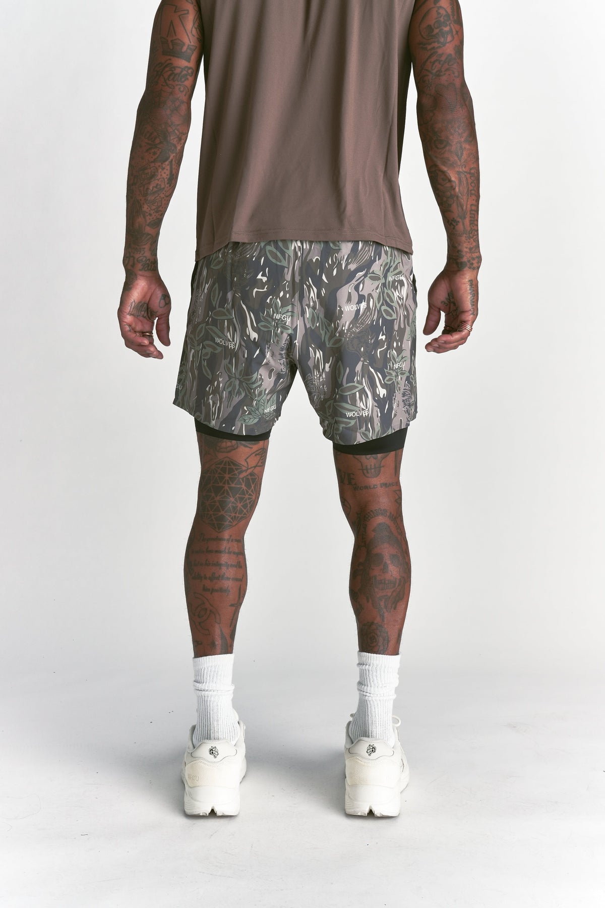 Forever Mark Compression Shorts in Norse Camo — imagem 3
