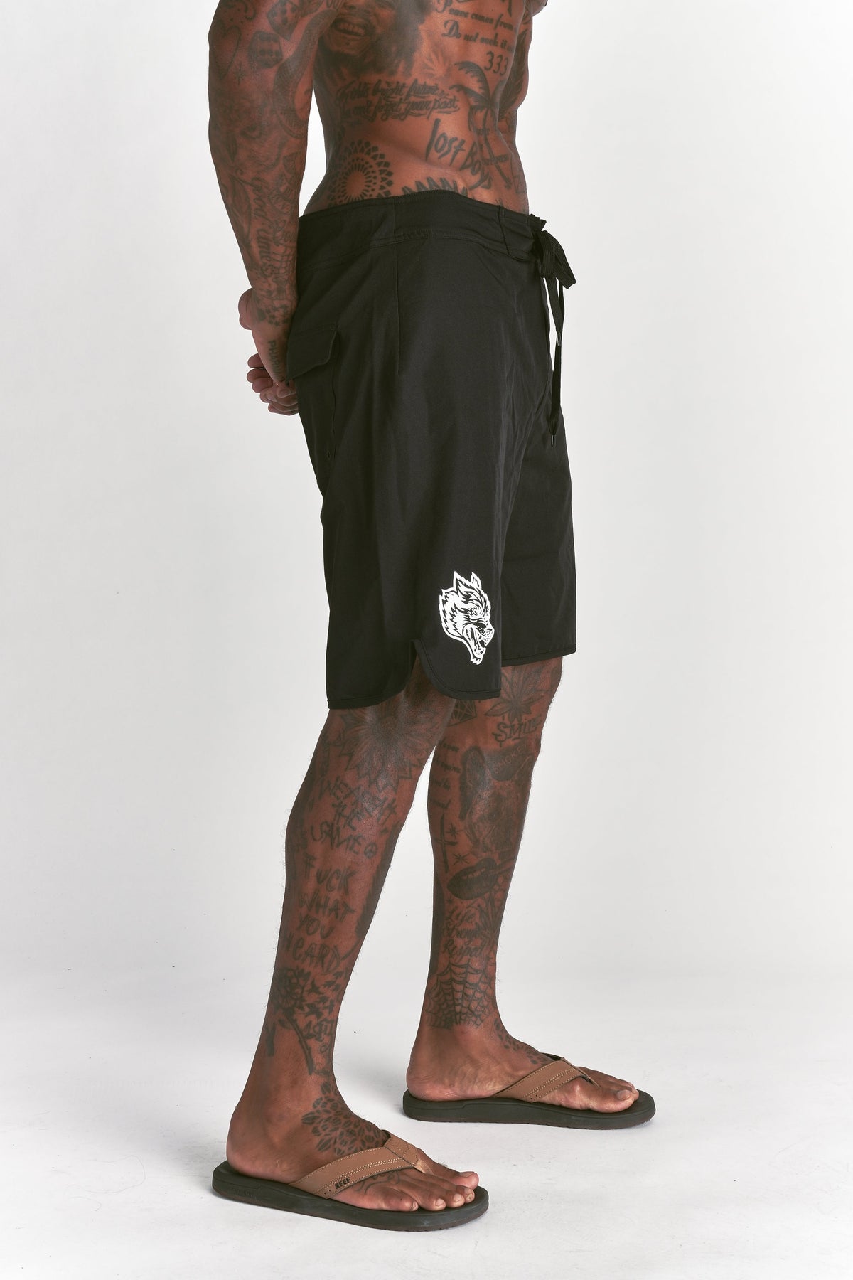 What We Rep Brucey's Board Shorts in Black — imagem 4