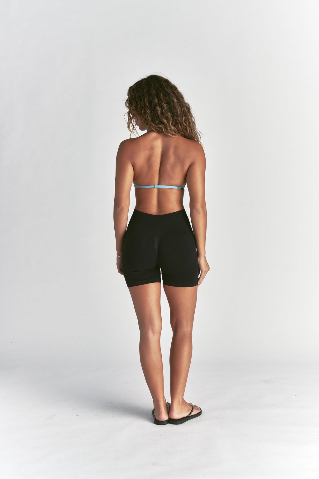Wolf "Lana" Halter Energy Bra in Dusty Turquoise — imagem 4