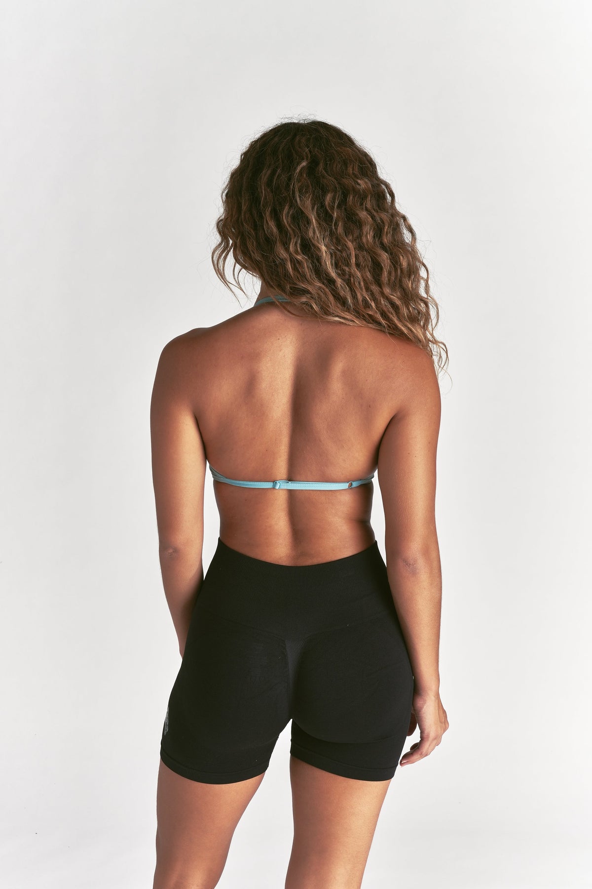 Wolf "Lana" Halter Energy Bra in Dusty Turquoise — imagem 2