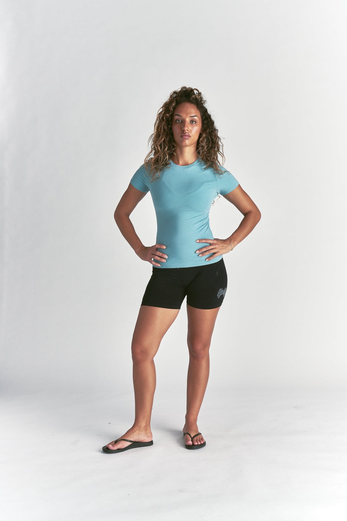 "Eden" SS Tee in Dusty Turquoise — imagem 3