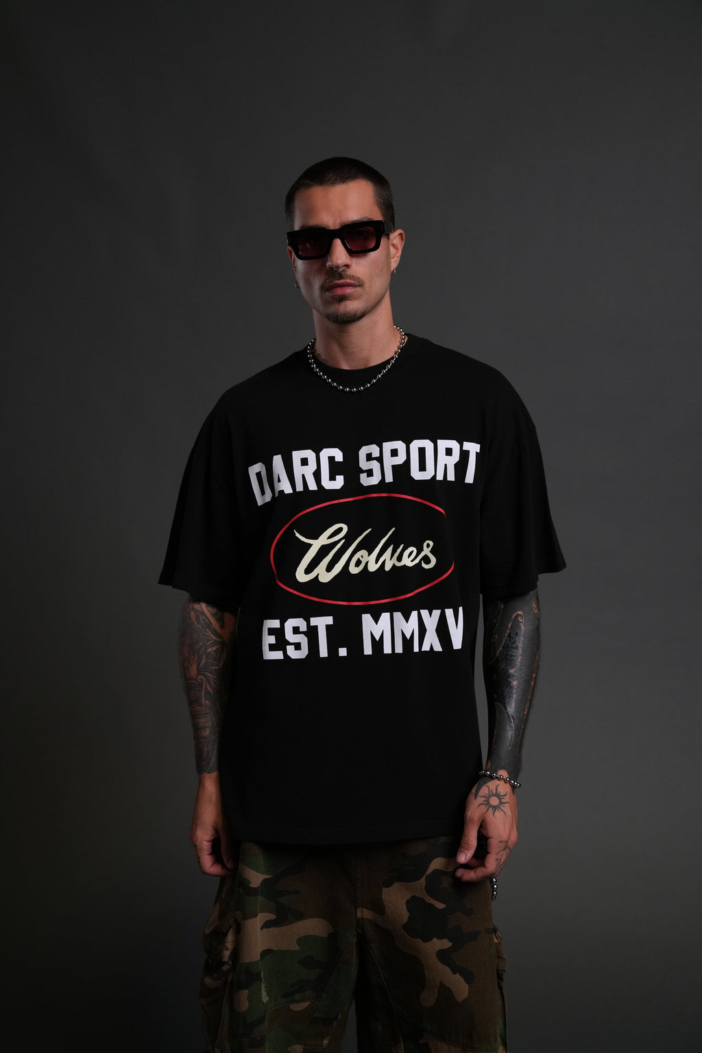 Darc Sport MMXV "Premium" Oversized Tee in Black — imagem 3