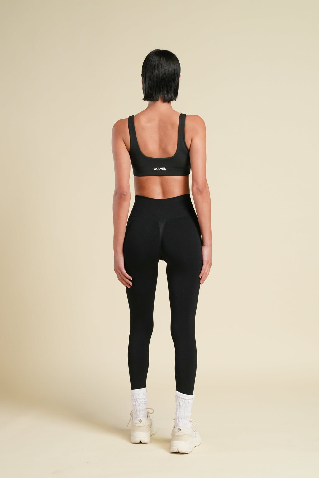 "Kate" Energy Bra in Black — imagem 5