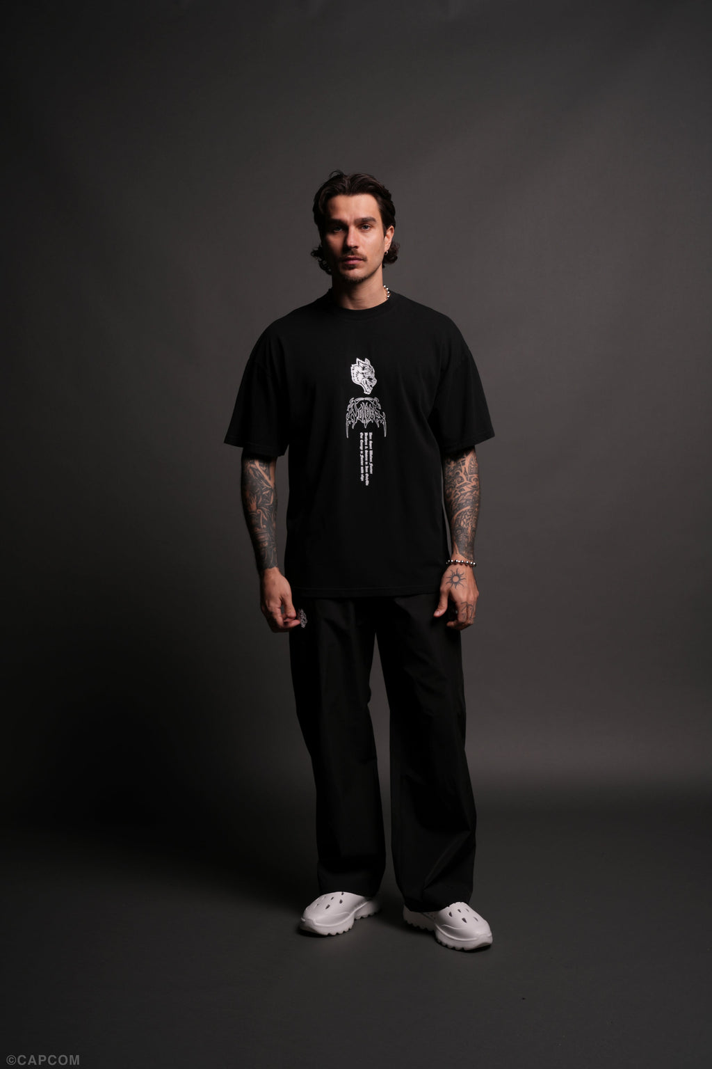 Akuma Forever "Premium" Oversized Tee in Black - imagem 6
