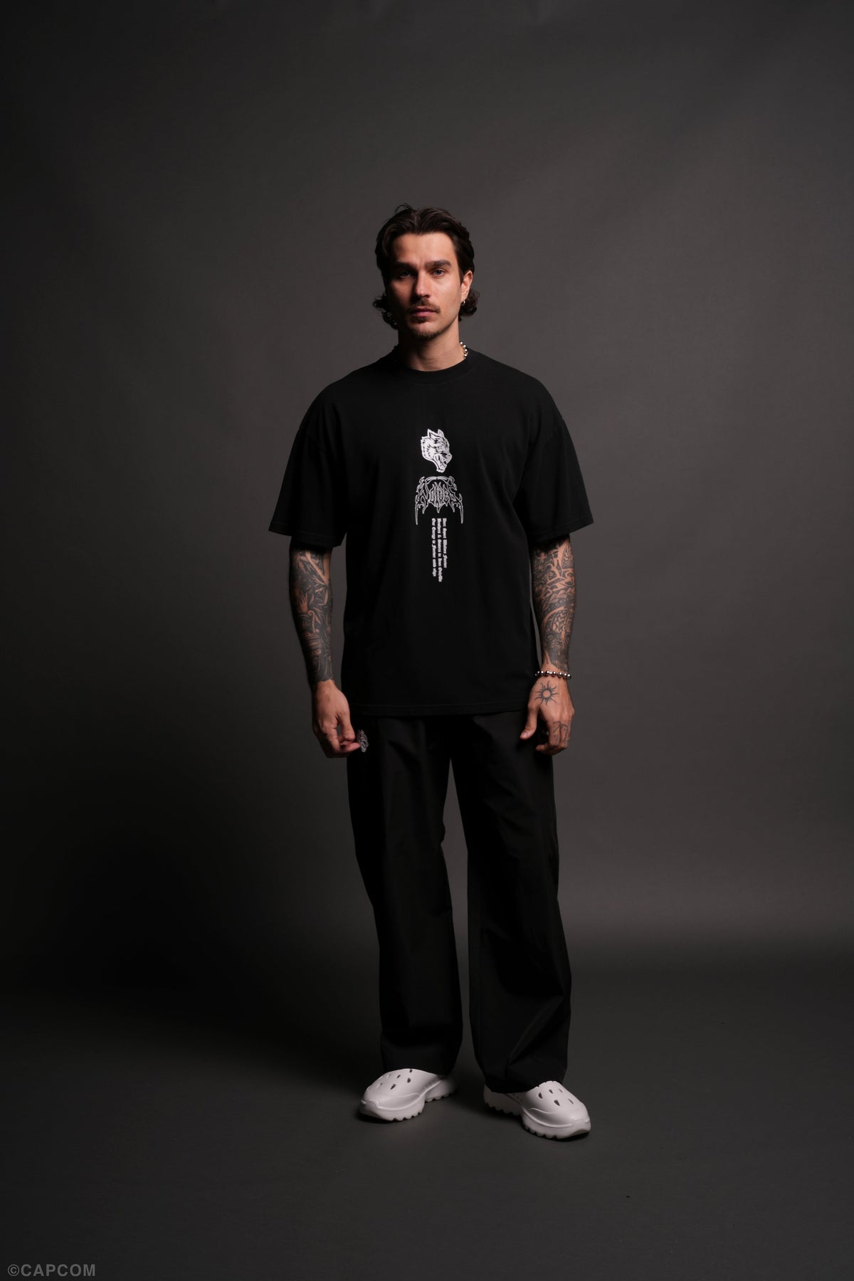 Akuma Forever "Premium" Oversized Tee in Black - imagem 6