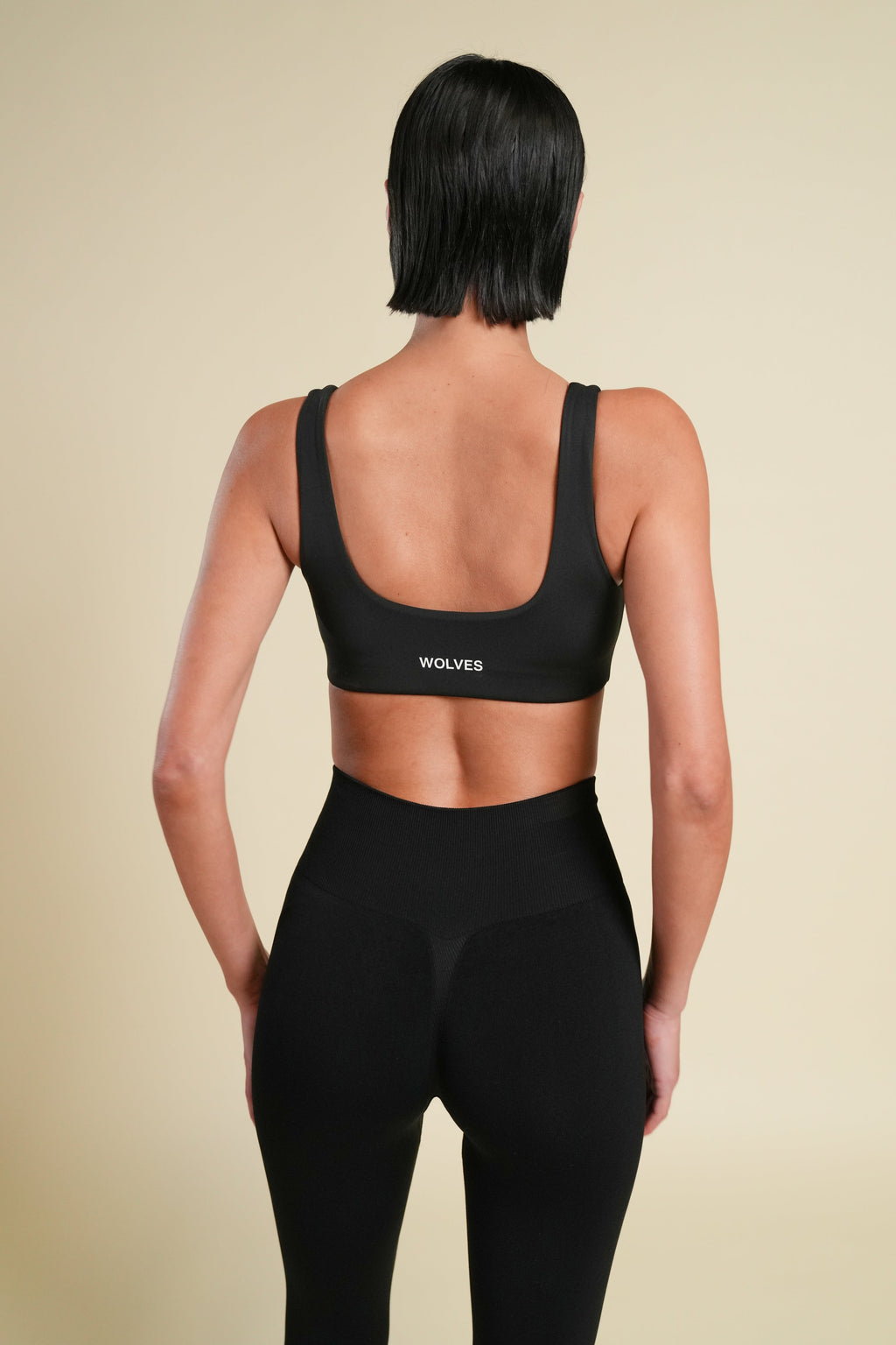 "Kate" Energy Bra in Black — imagem 7