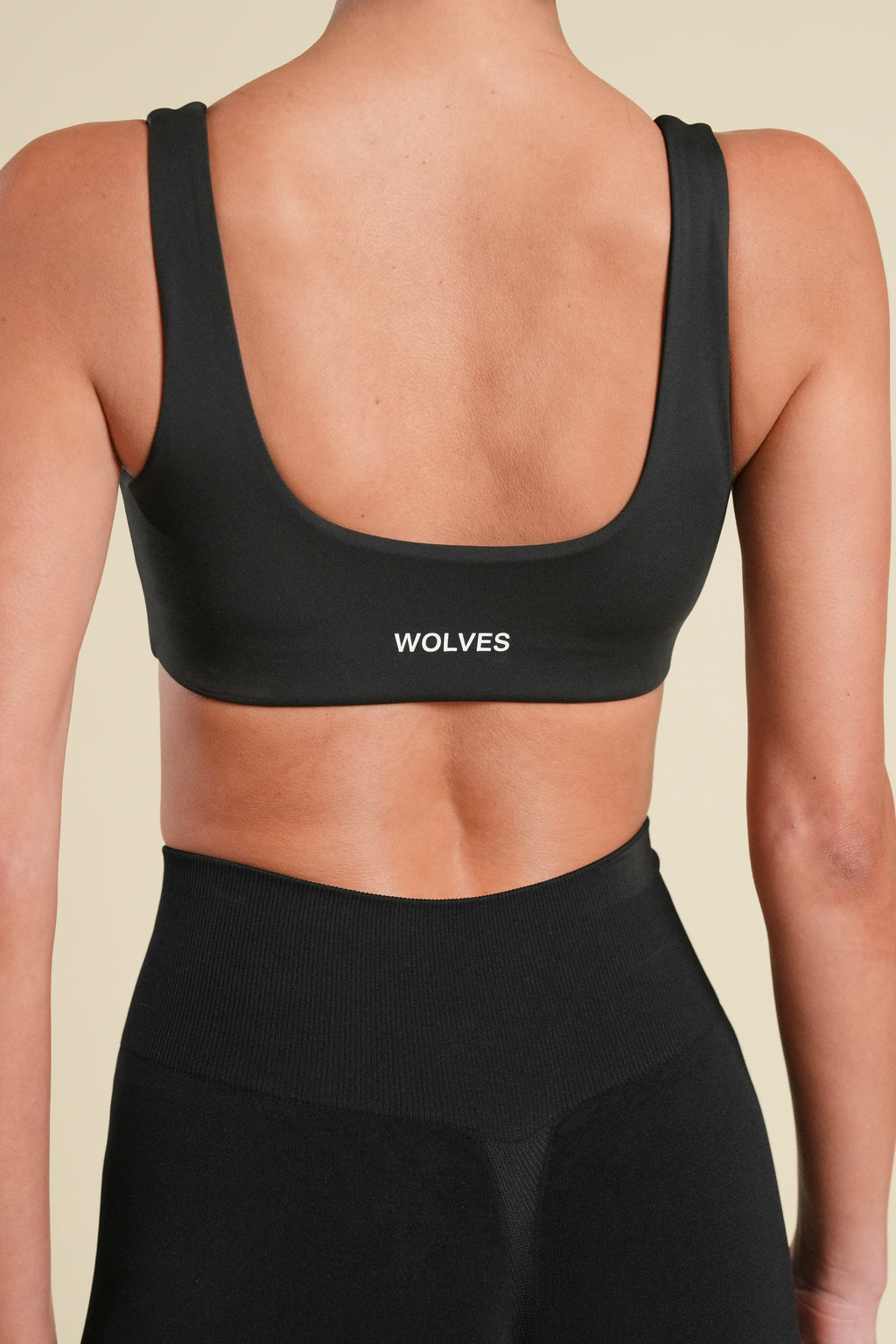 "Kate" Energy Bra in Black — imagem 2