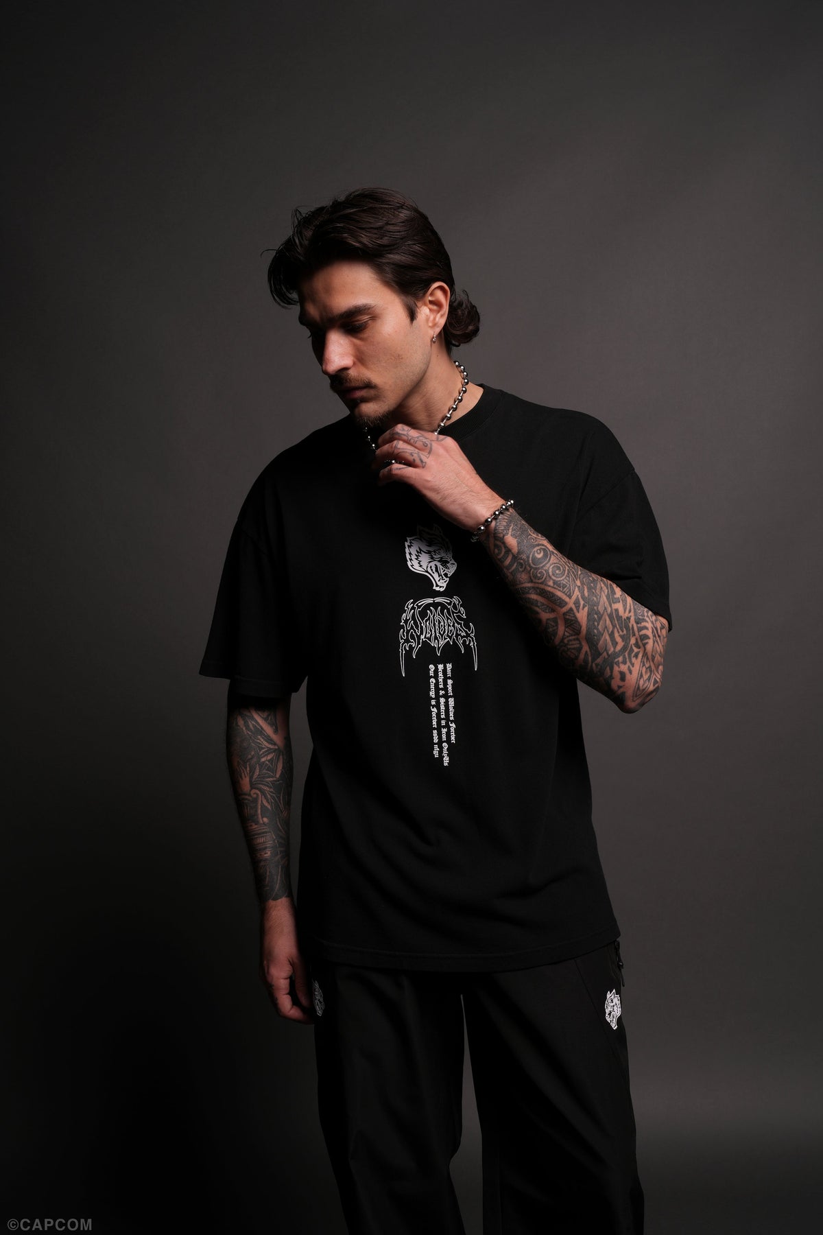 Akuma Forever "Premium" Oversized Tee in Black - imagem 8