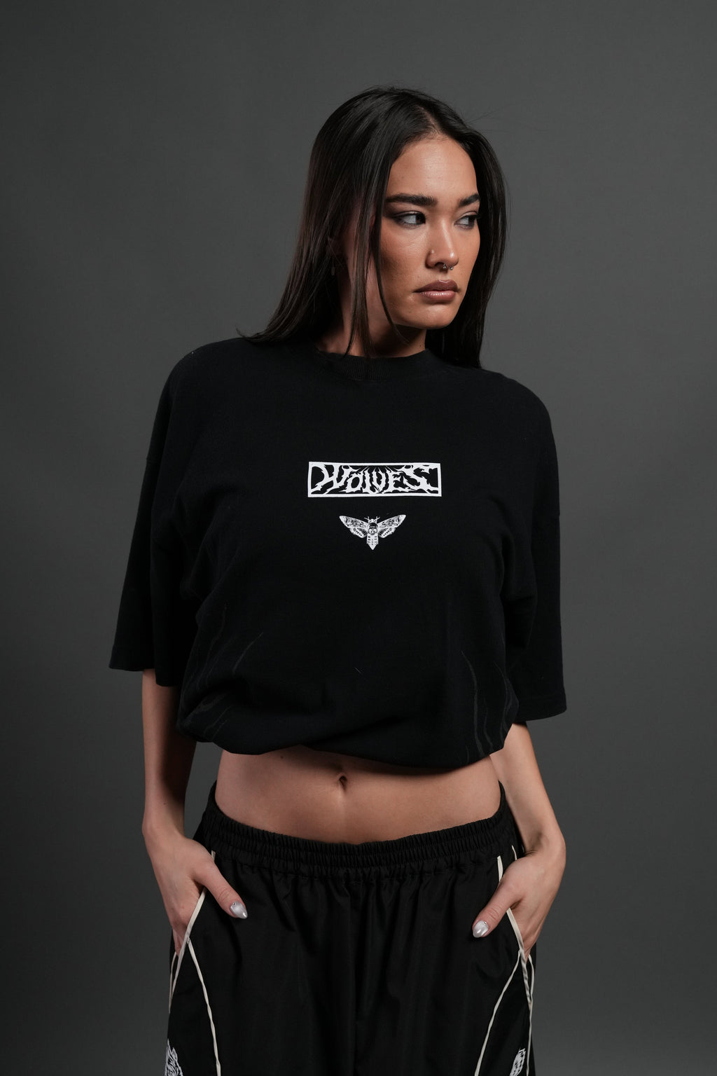Death's-Head Premium Oversized Tee in Black — imagem 2