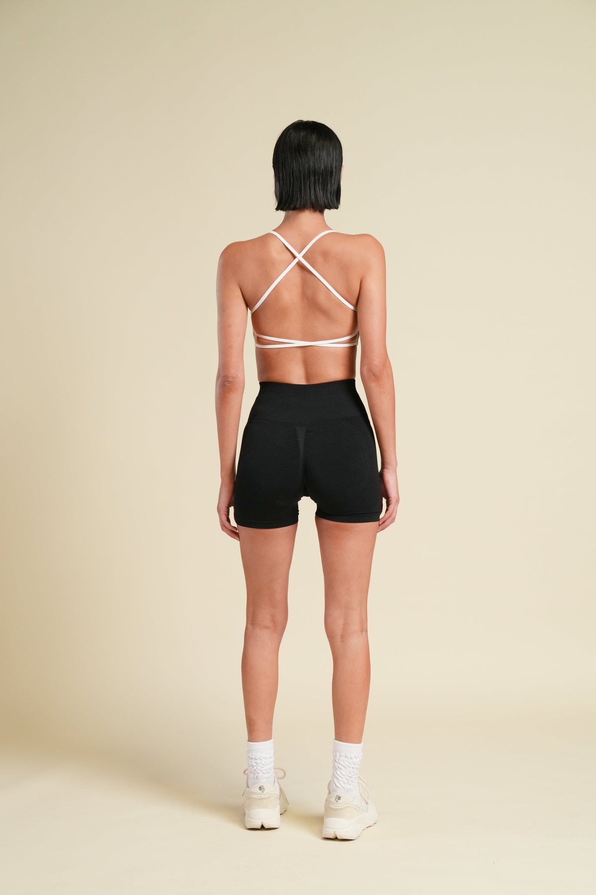 Wolf "Layla" Soft Seamless Bra in Black/White — imagem 6