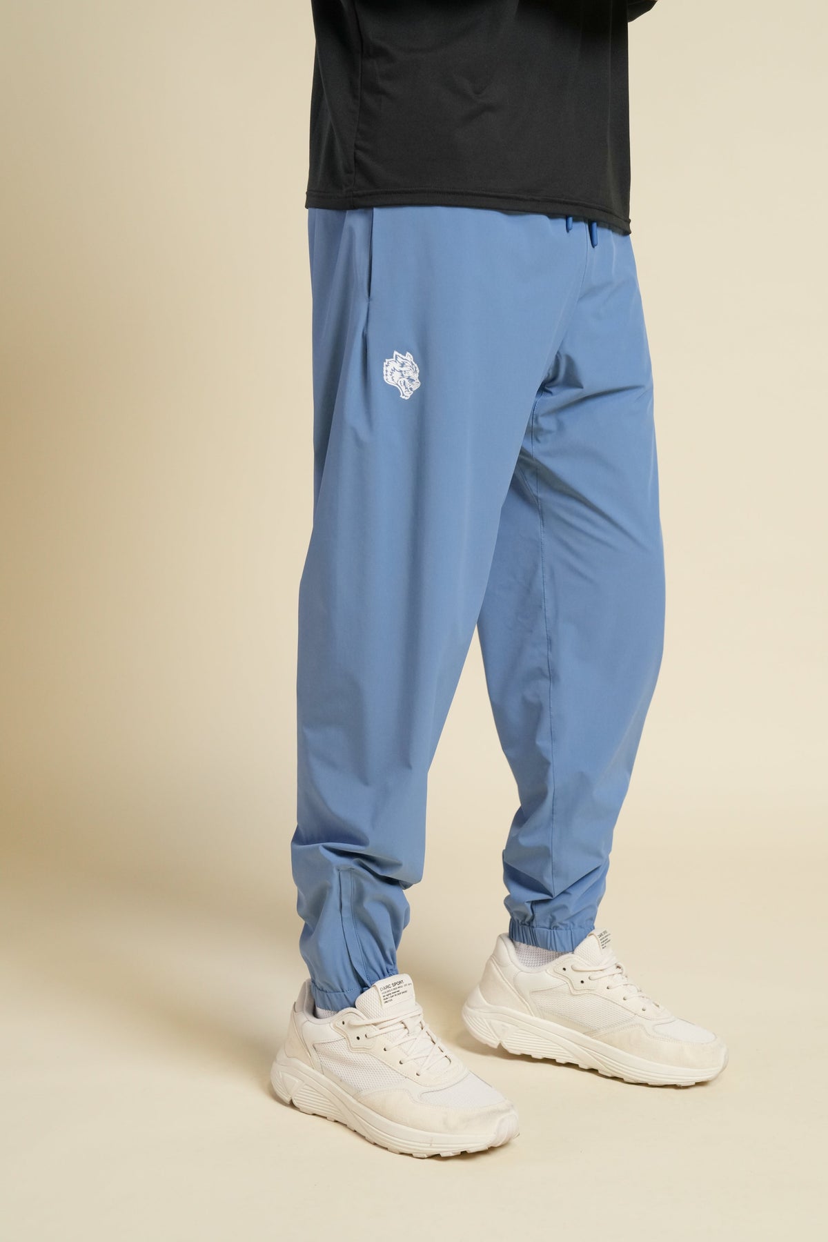 Loyalty Forever Hybrid Nylon Track Pants in Catalina Blue — imagem 3
