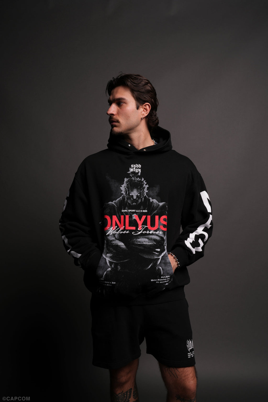 Messatsu "Pierce" Hoodie in Black - imagem 2