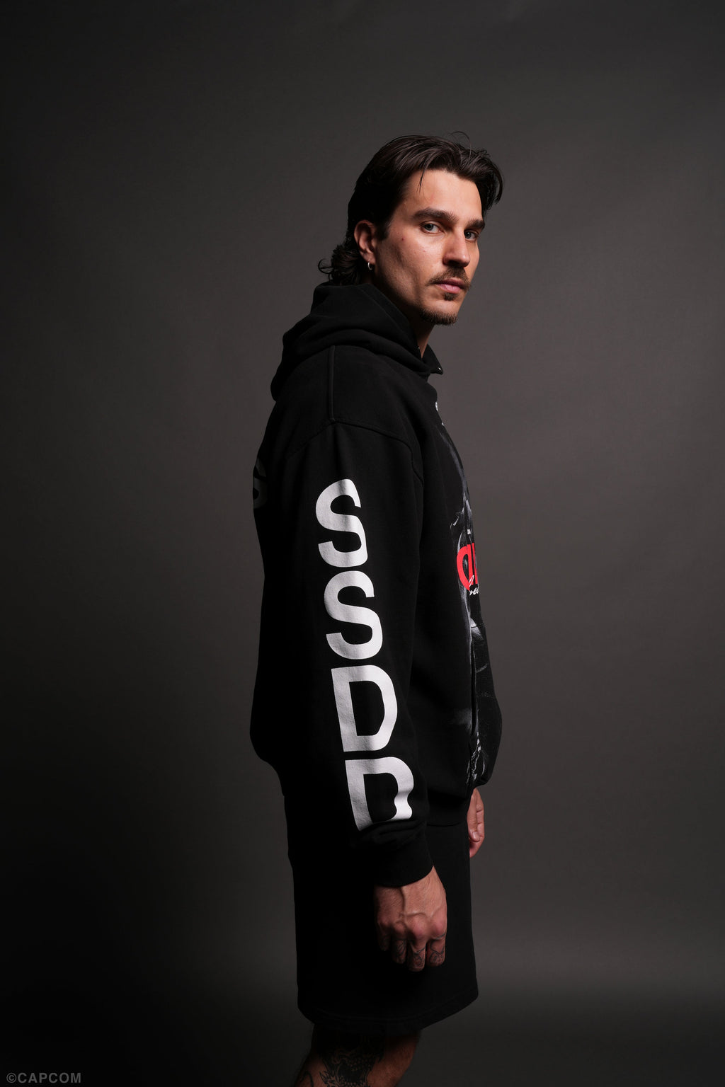 Messatsu "Pierce" Hoodie in Black - imagem 5