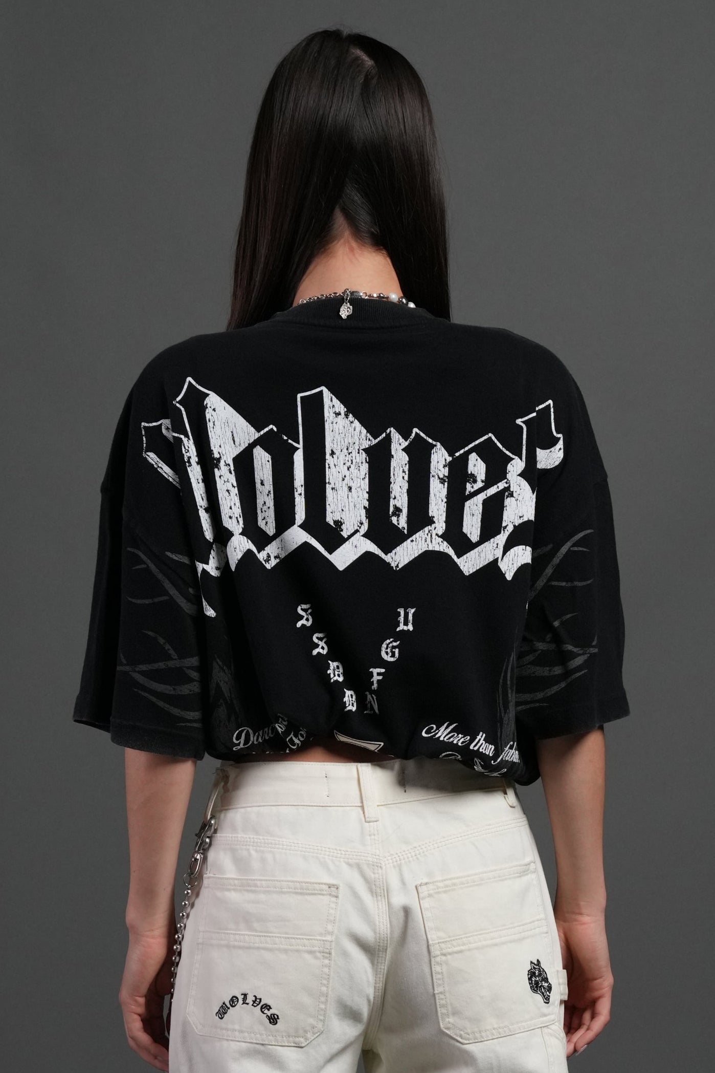 Wlvs Fire Premium Oversized Tee in Black — imagem 4